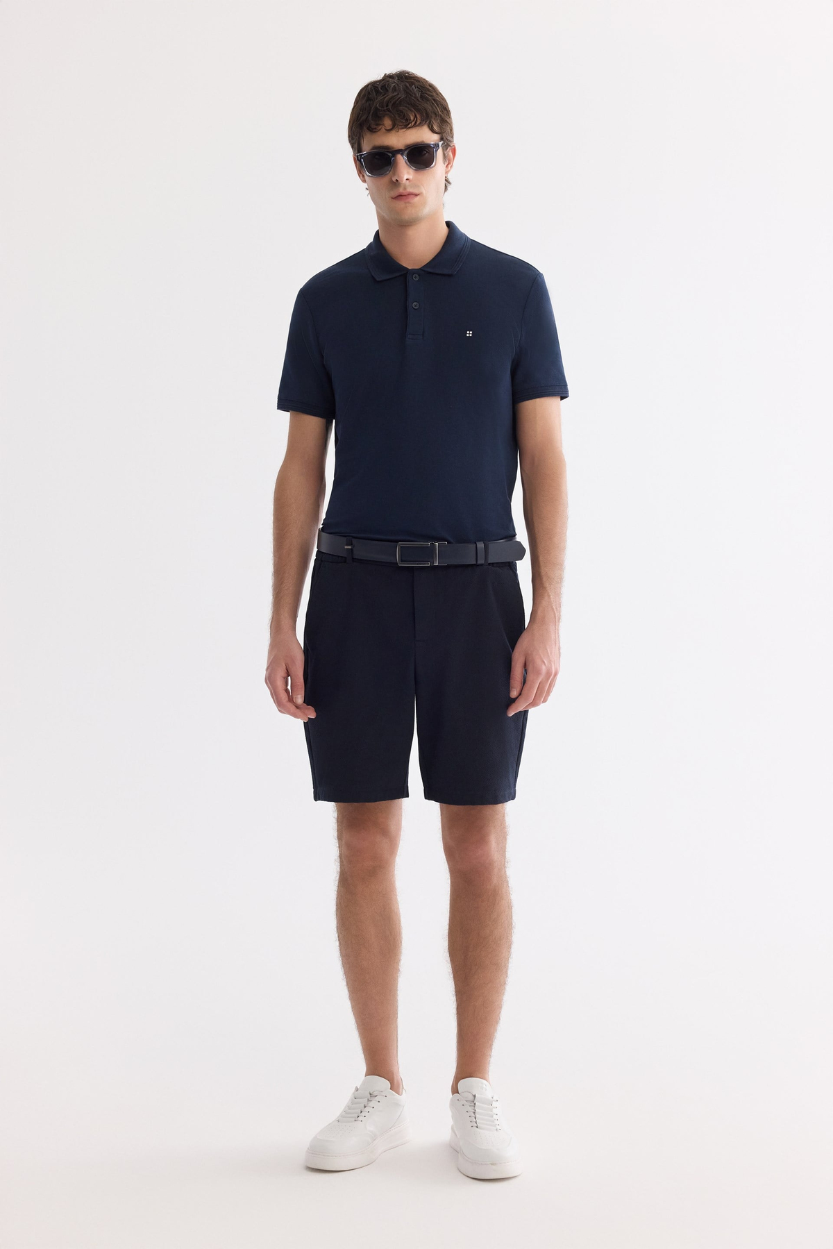 Lacivert Yanı Lastikli Gofreli Relaxed Fit Chino Şort