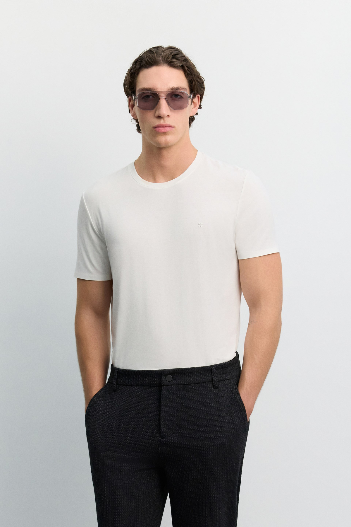 Siyah Armür Desenli Yanı Lastikli Relaxed  Fit Pantolon