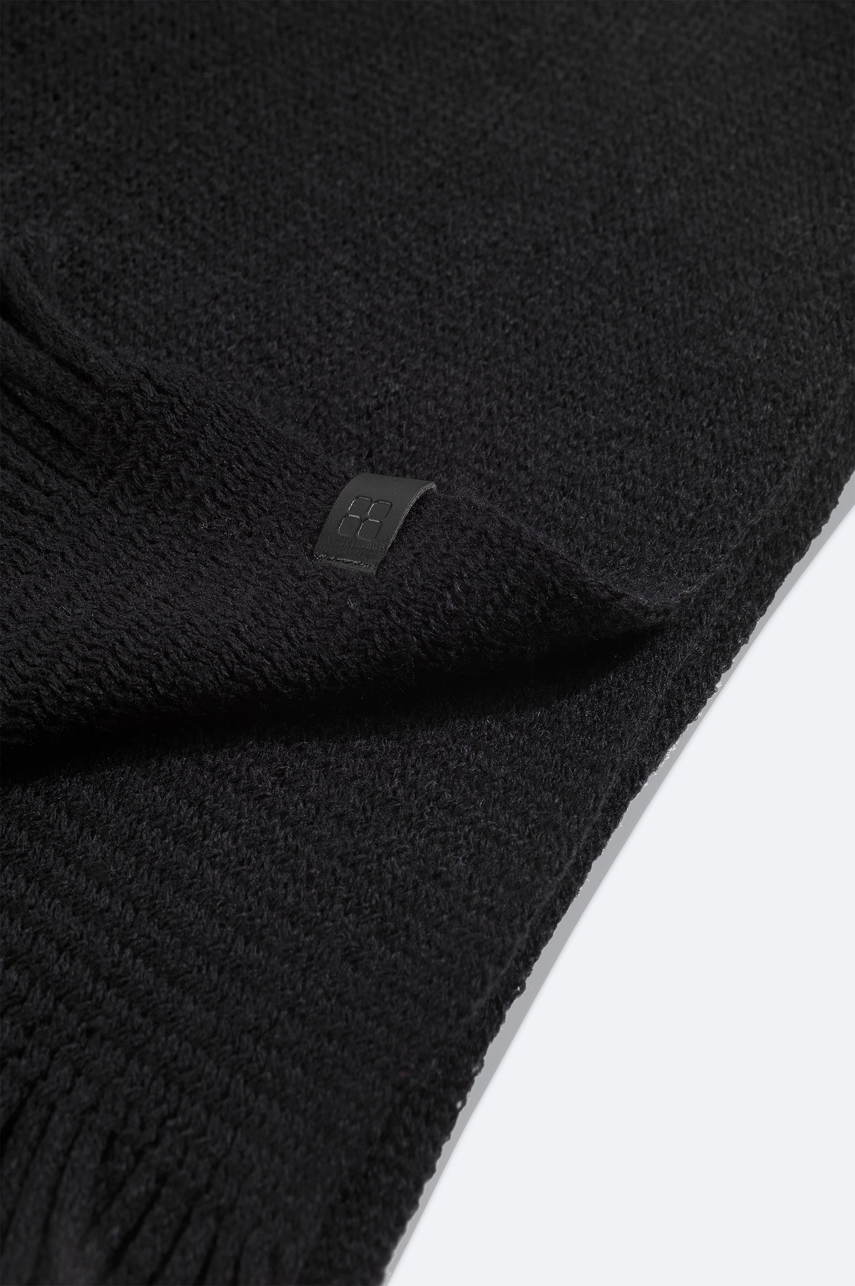 Black Basic Fringed Scarf