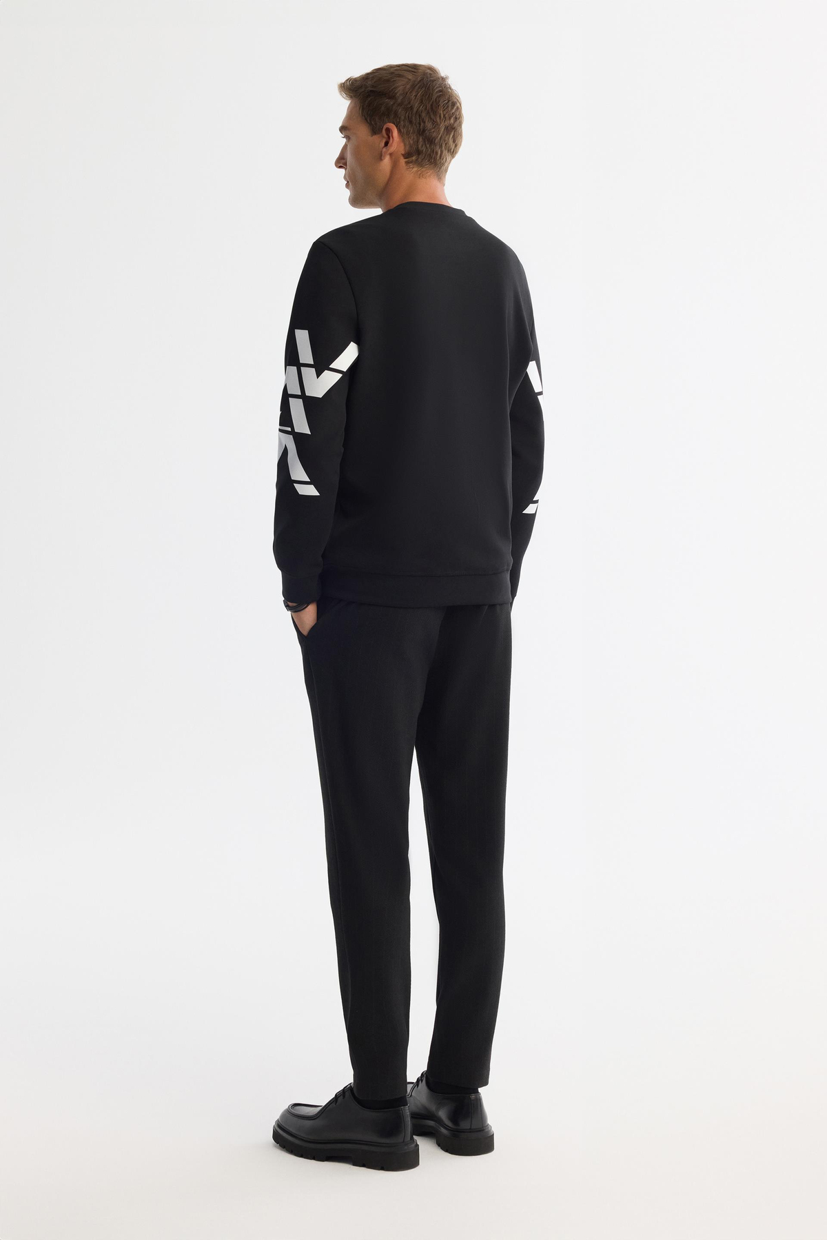 Siyah Bisiklet Yaka Baskılı  Sweatshirt