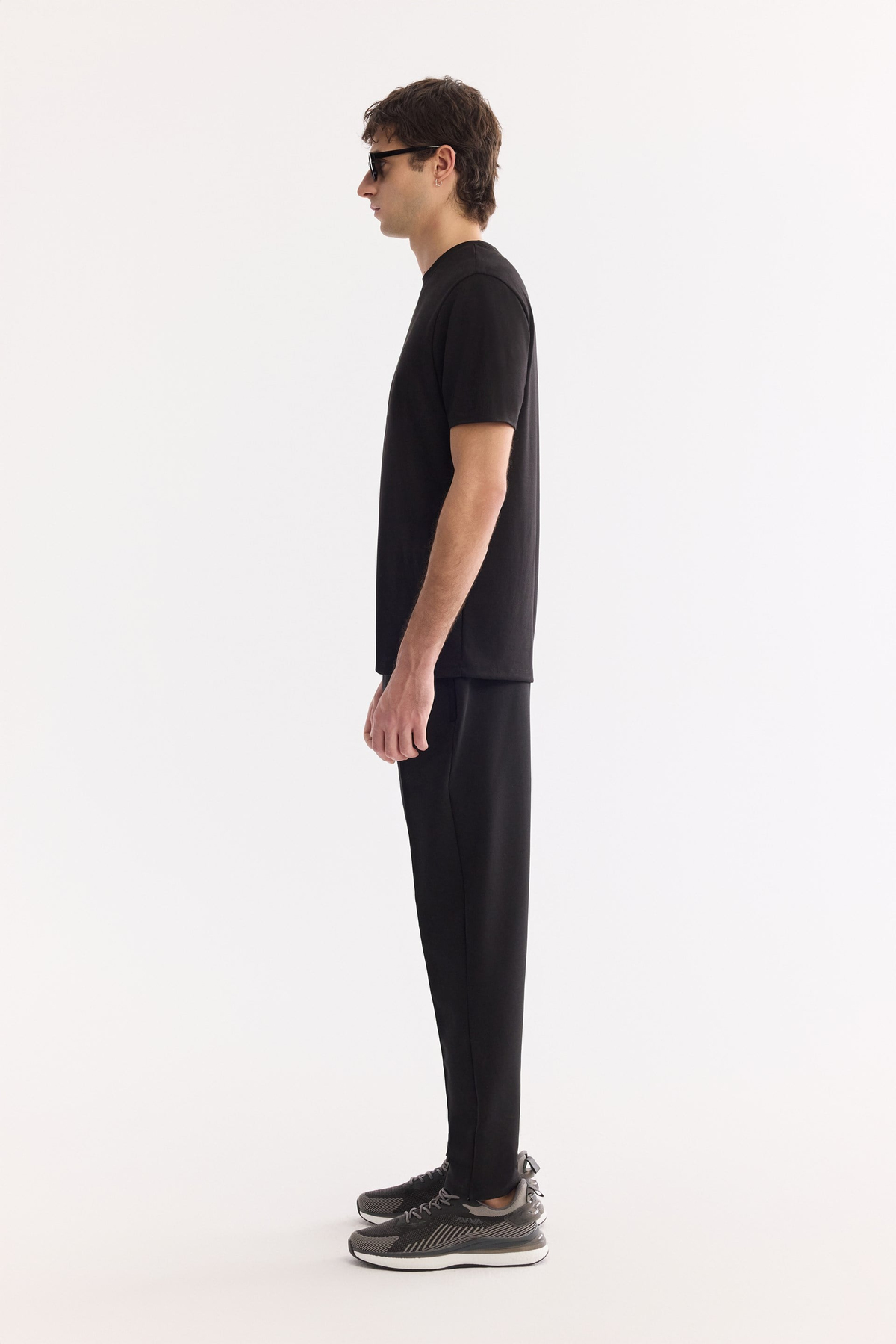 Black Round Neck T-Shirt