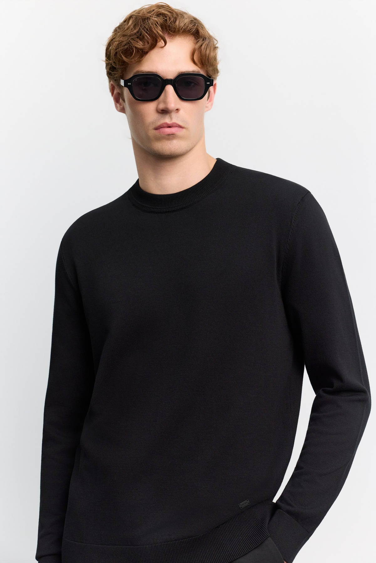 Black High Crew Neck Jumper