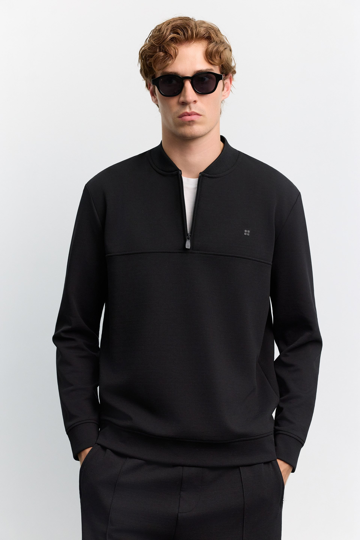 Siyah Bomber Yaka Fermuarlı İnterlok Sweatshirt