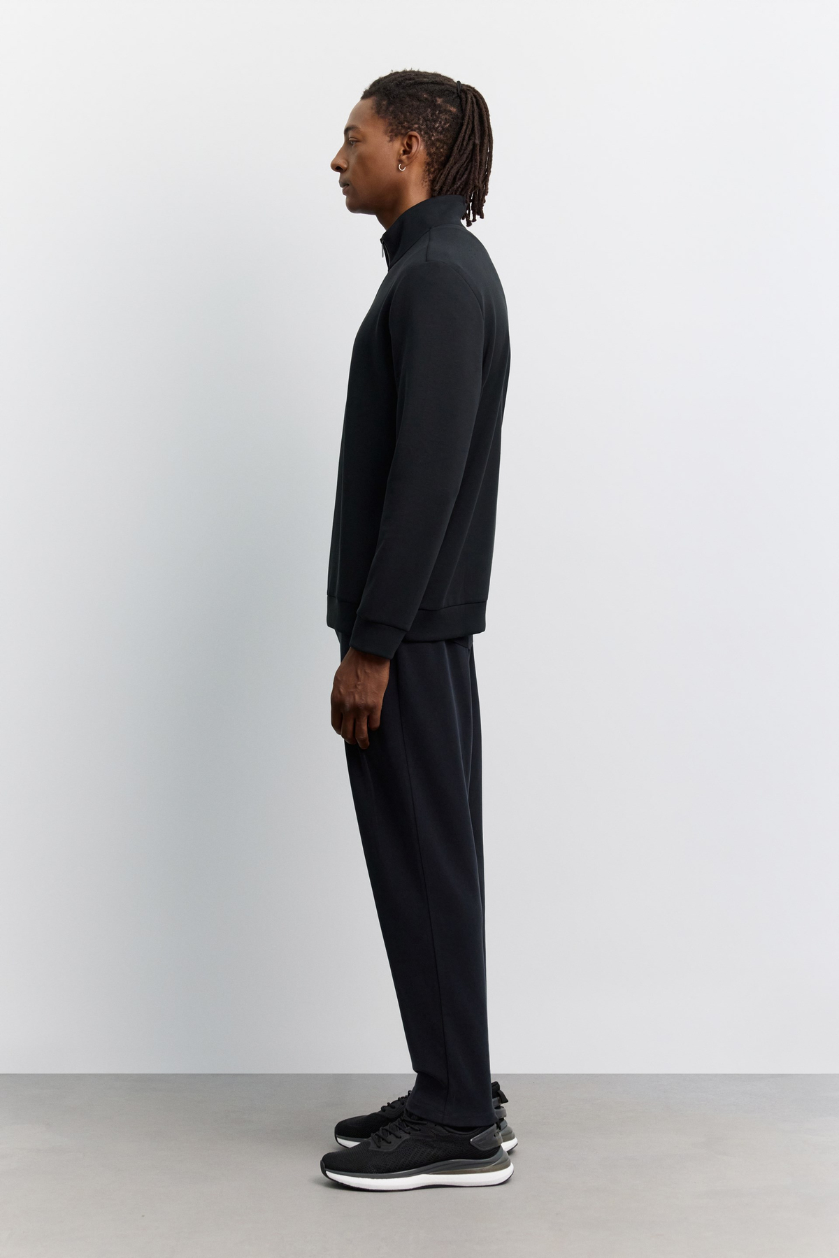 Siyah Dik Yaka Fermuarlı İçi Polar Cupra Sweatshirt