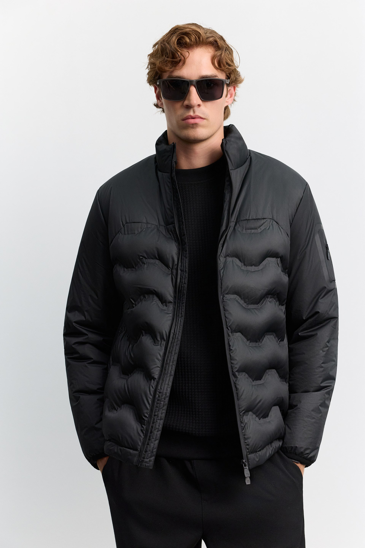 Black Hooded Water-Repellent Windproof Puffer Jacket
