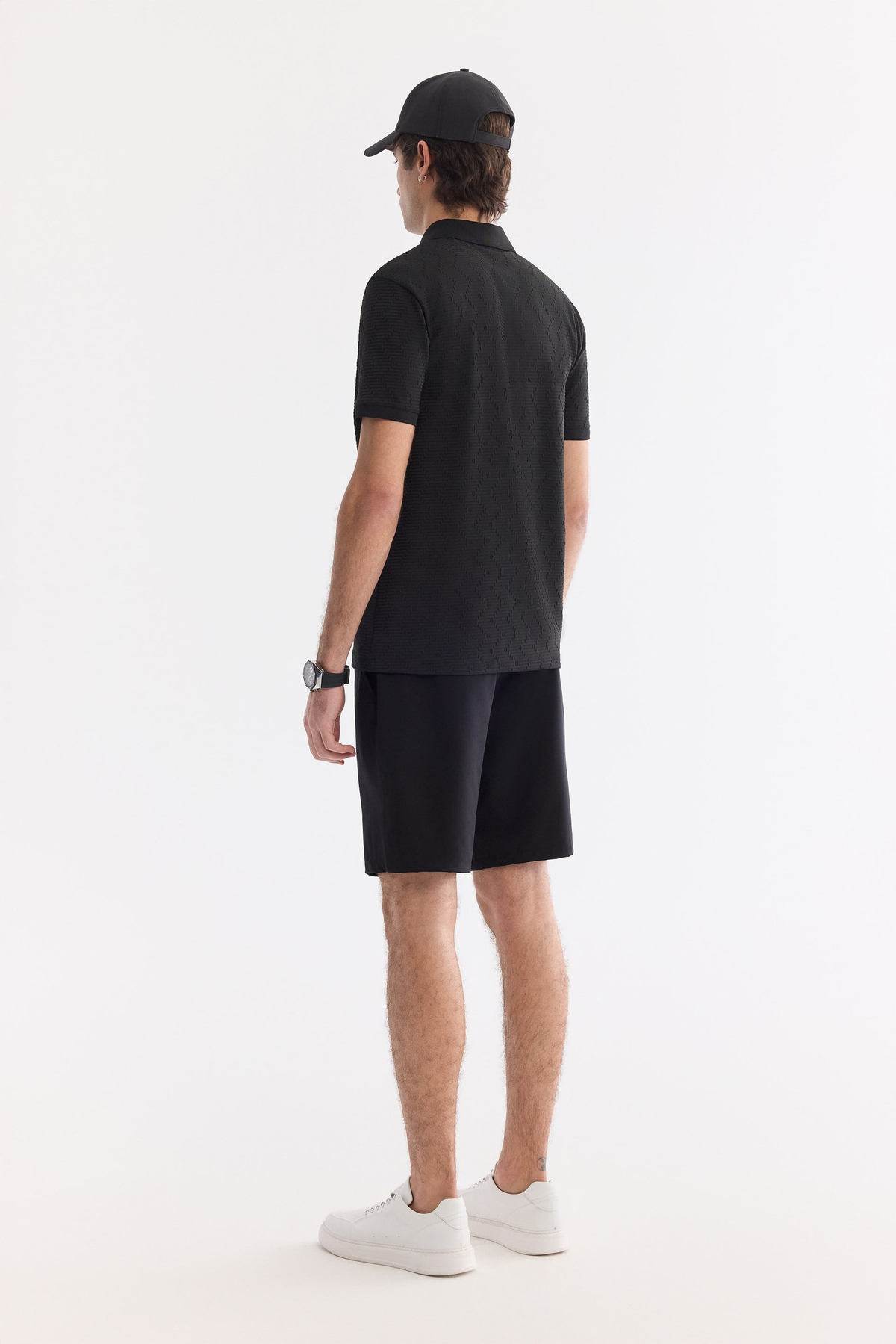 Siyah Fermuarlı Polo Yaka Jakarlı T-Shirt