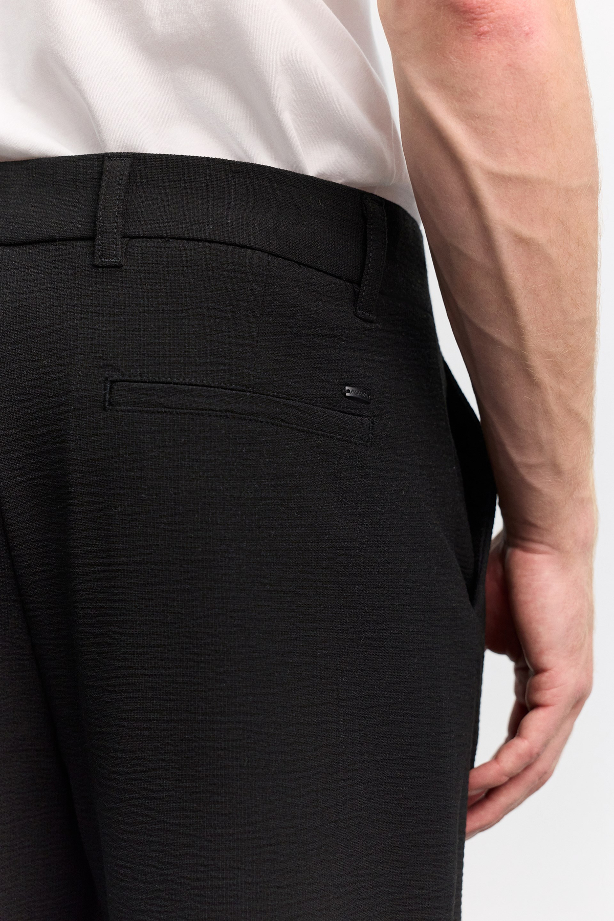 Siyah İnce Fitilli Dokulu Baggy Fit Pantolon
