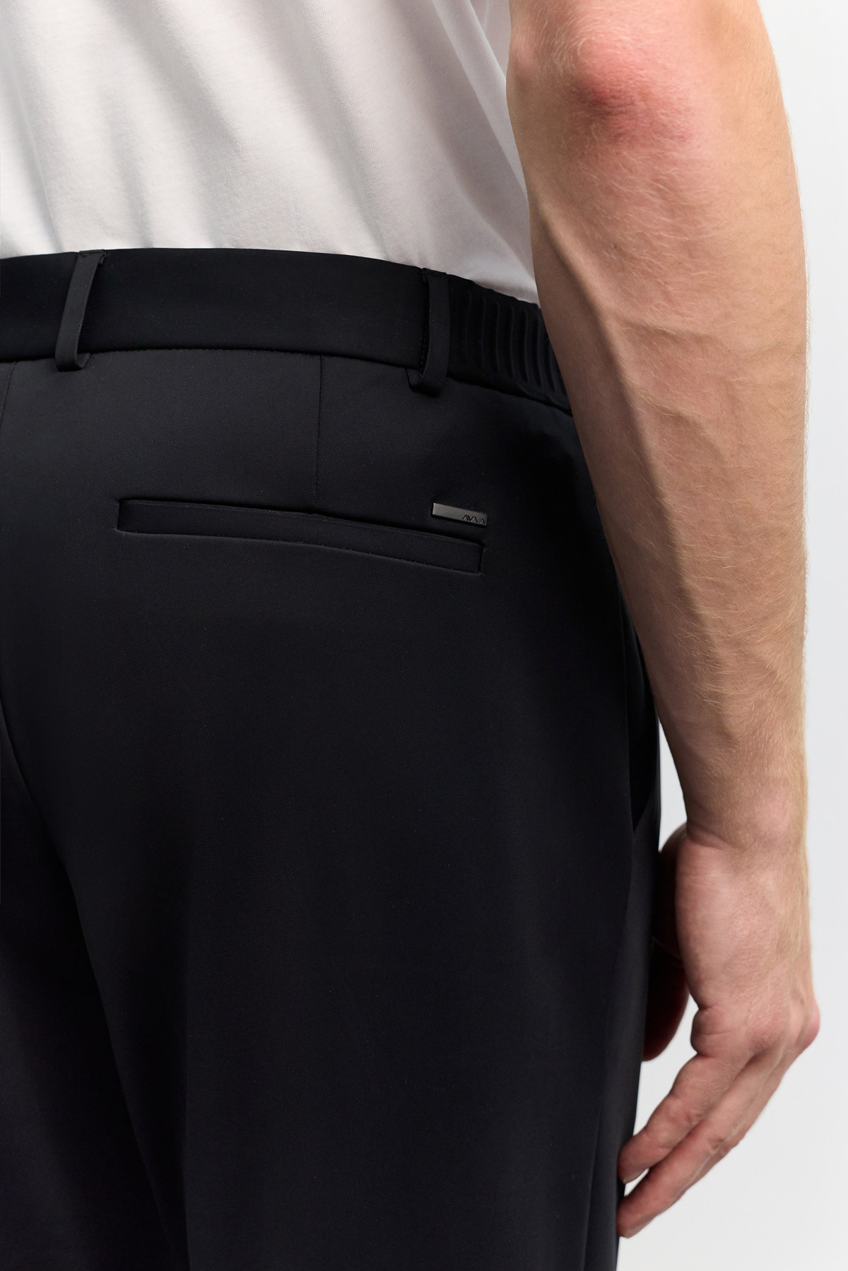 Siyah Yanı Lastik Görünümlü Teknik Slim Fit Pantolon