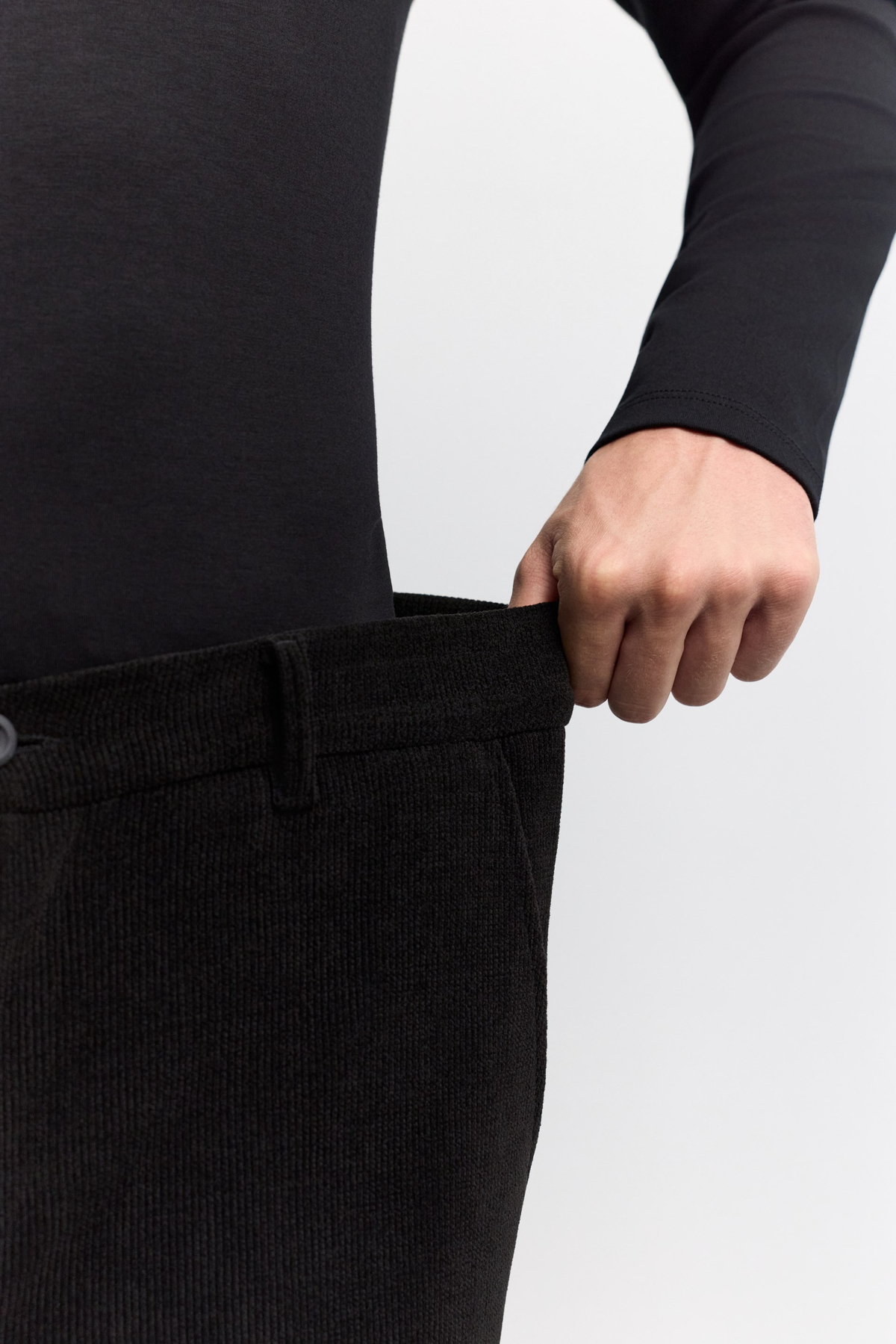 Siyah Yanı Lastikli Kadife Fitilli Relaxed Fit Pantolon
