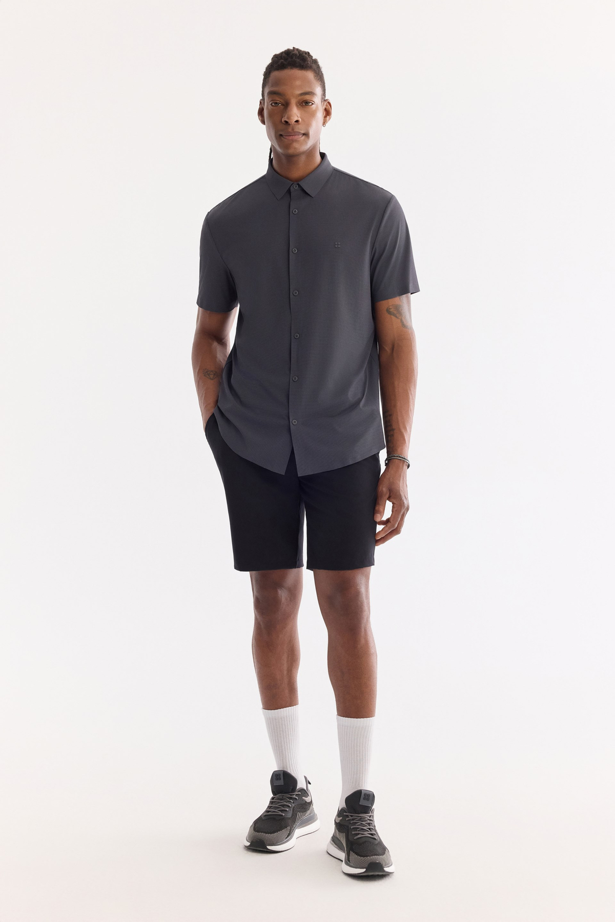 Siyah Yanı Lastikli Teknik Kumaş Olympus Relaxed Fit Şort