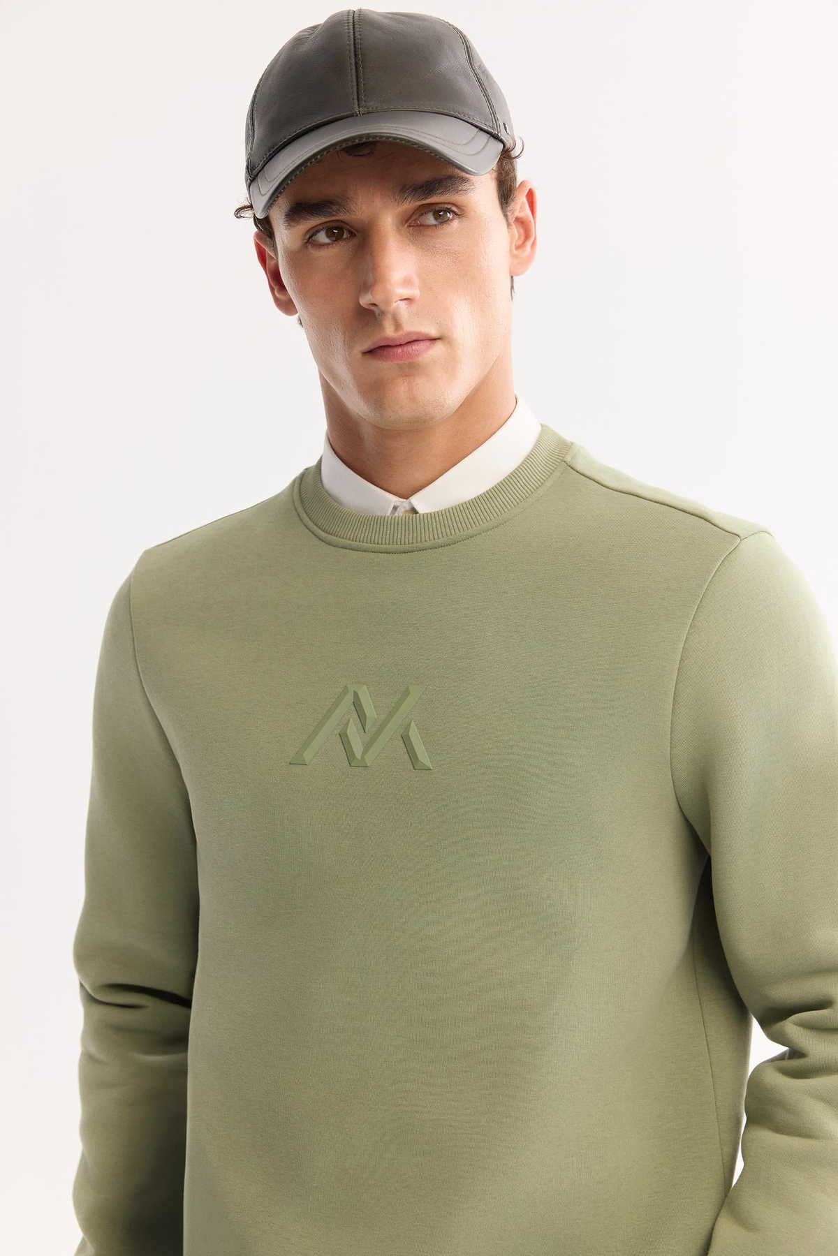 Yeşil Bisiklet Yaka Piramit Baskılı 3 İplik Şardonlu Sweatshirt