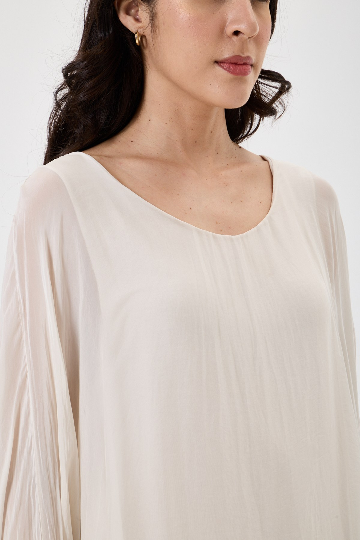 Beige İtalyan Yarasa Kol Astarlı Uzun İpek Tunik Bluz 40 - 46 Beden