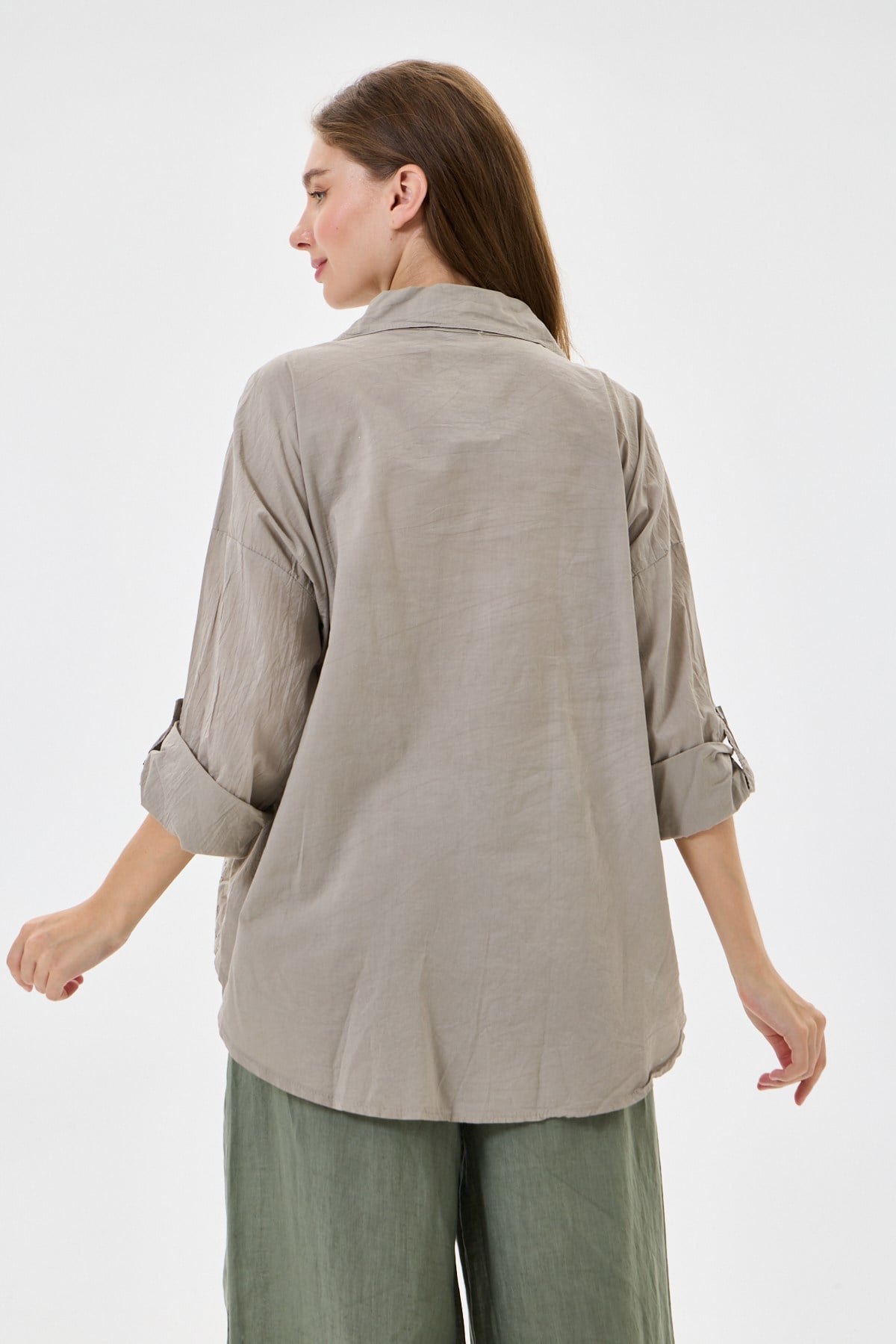 Kadın İtalyan Çiçek Nakışlı Fistolu Katlanır Uzun Kollu Oversize Poplin Gömlek 40 - 44 Beden
