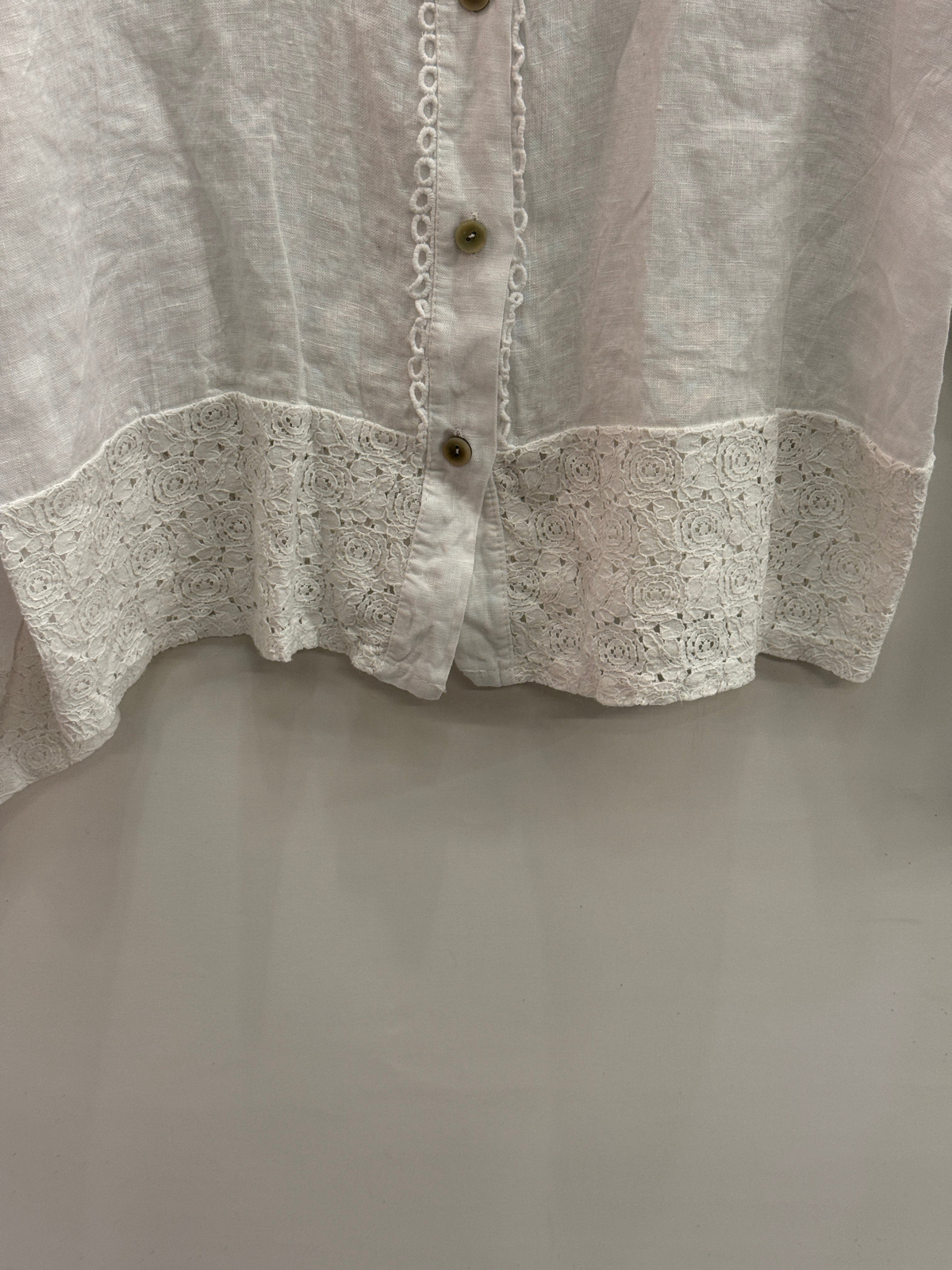 Beyaz Kadın İtalyan Dantel Detaylı Oversize Keten Gömlek 38 - 44 Beden
