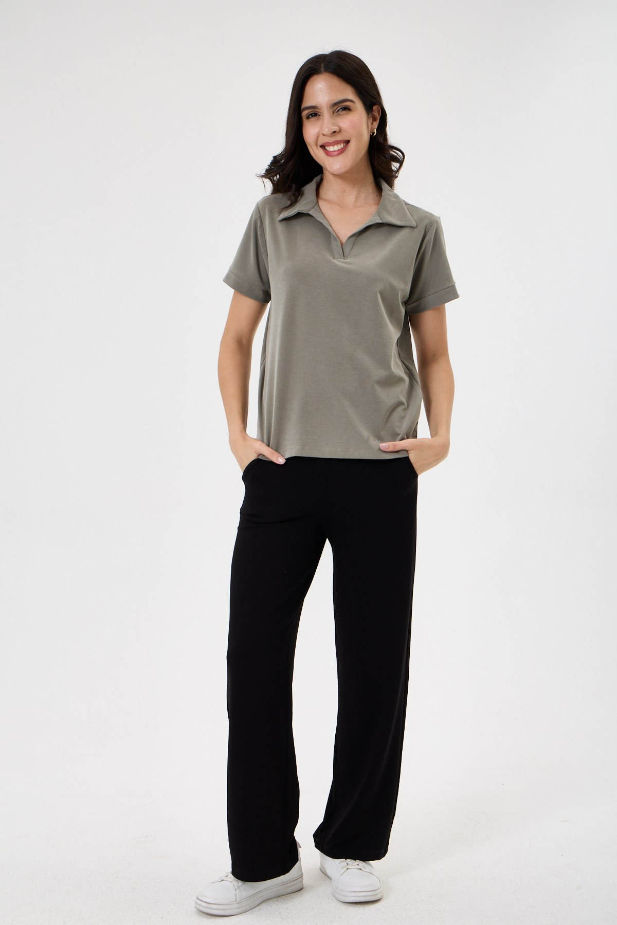 Kadın Regular Fit Polo Yaka Likralı Modal Tşört