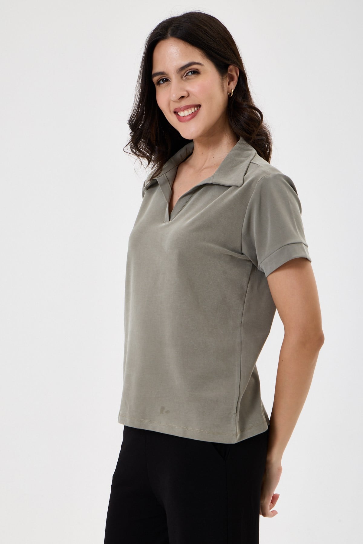 Kadın Regular Fit Polo Yaka Likralı Modal Tşört