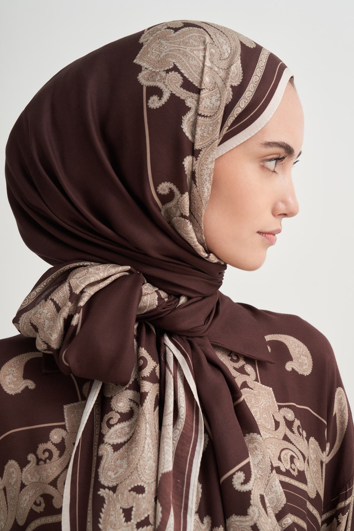 Regal Floş Şal Kahve
