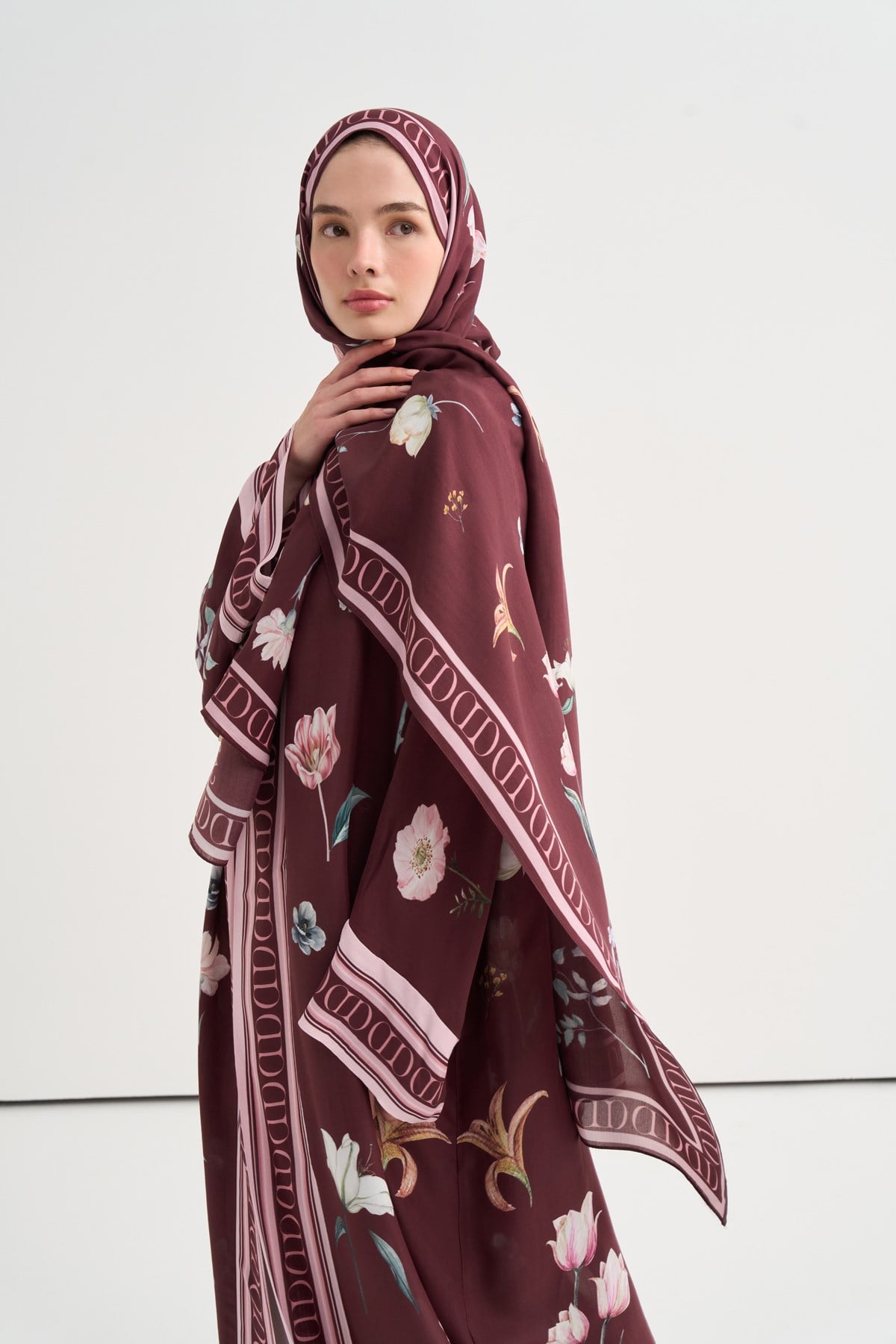Dream Çiçekli Floş Abaya Bordo
