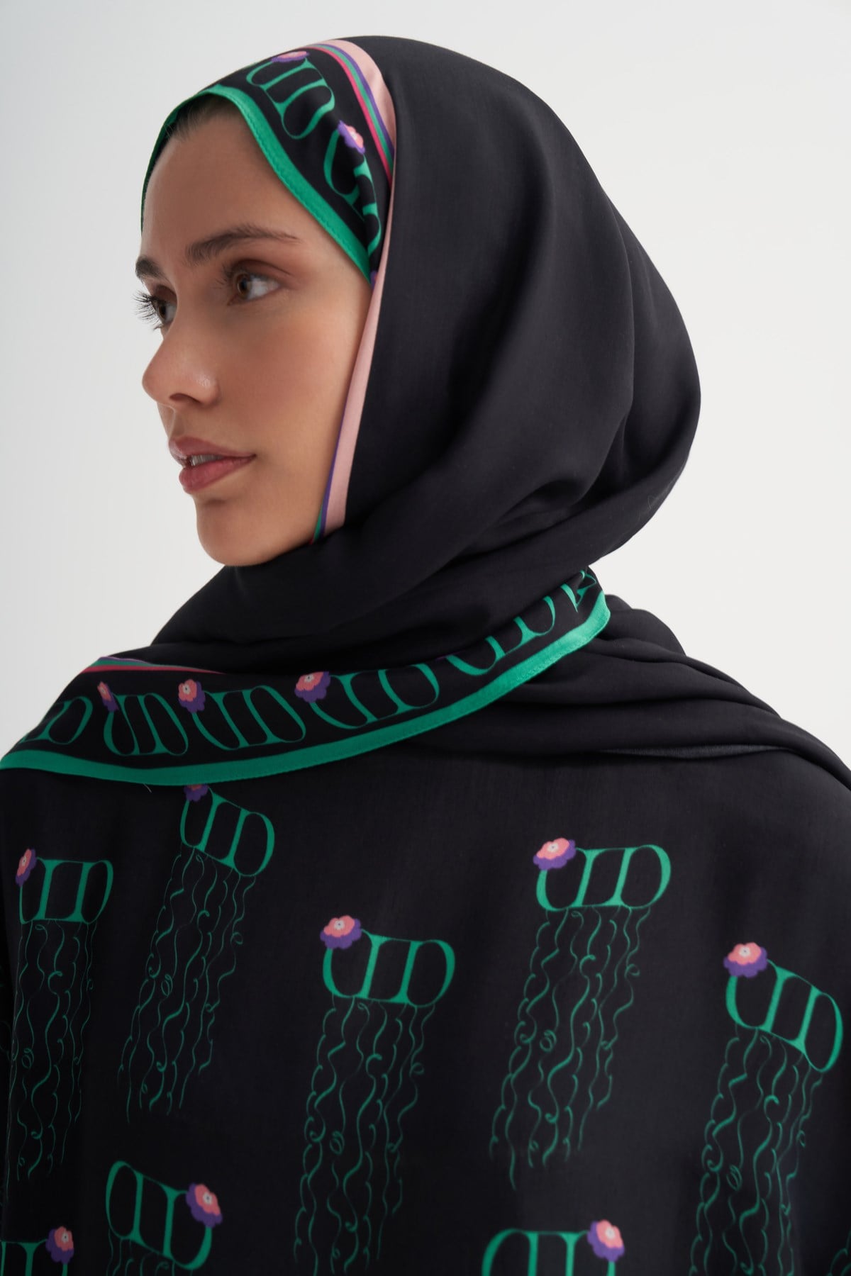 Elara Floş Şal Siyah