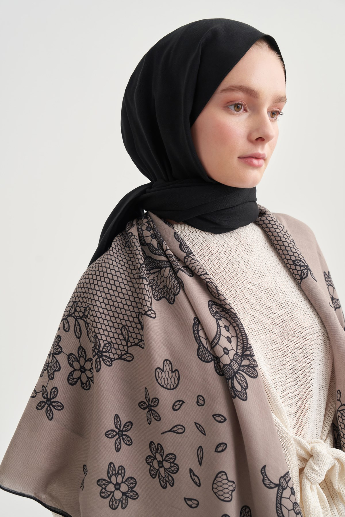 Lace Desen Norena Yünlü Omuz Şalı Vizon