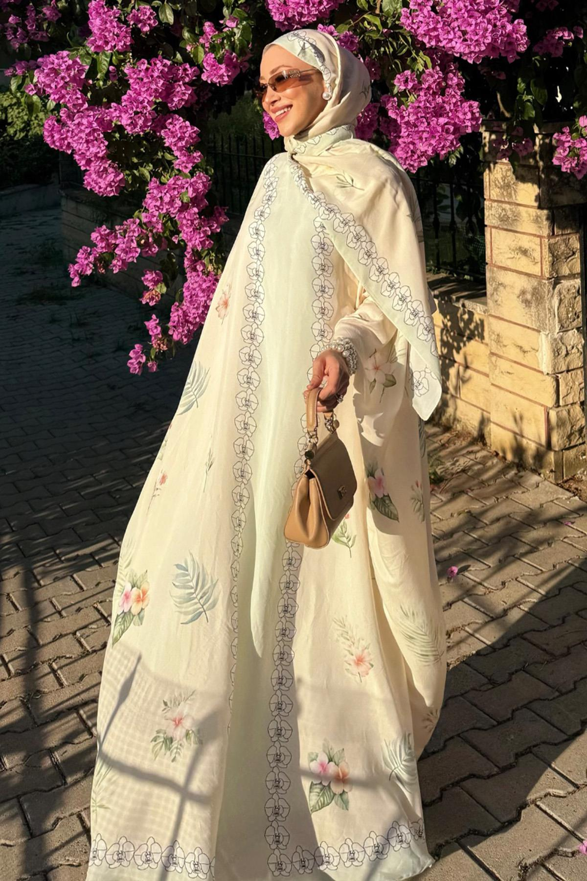 Seda Aydının Tercihi Rosmina Krem Floş Kaftan