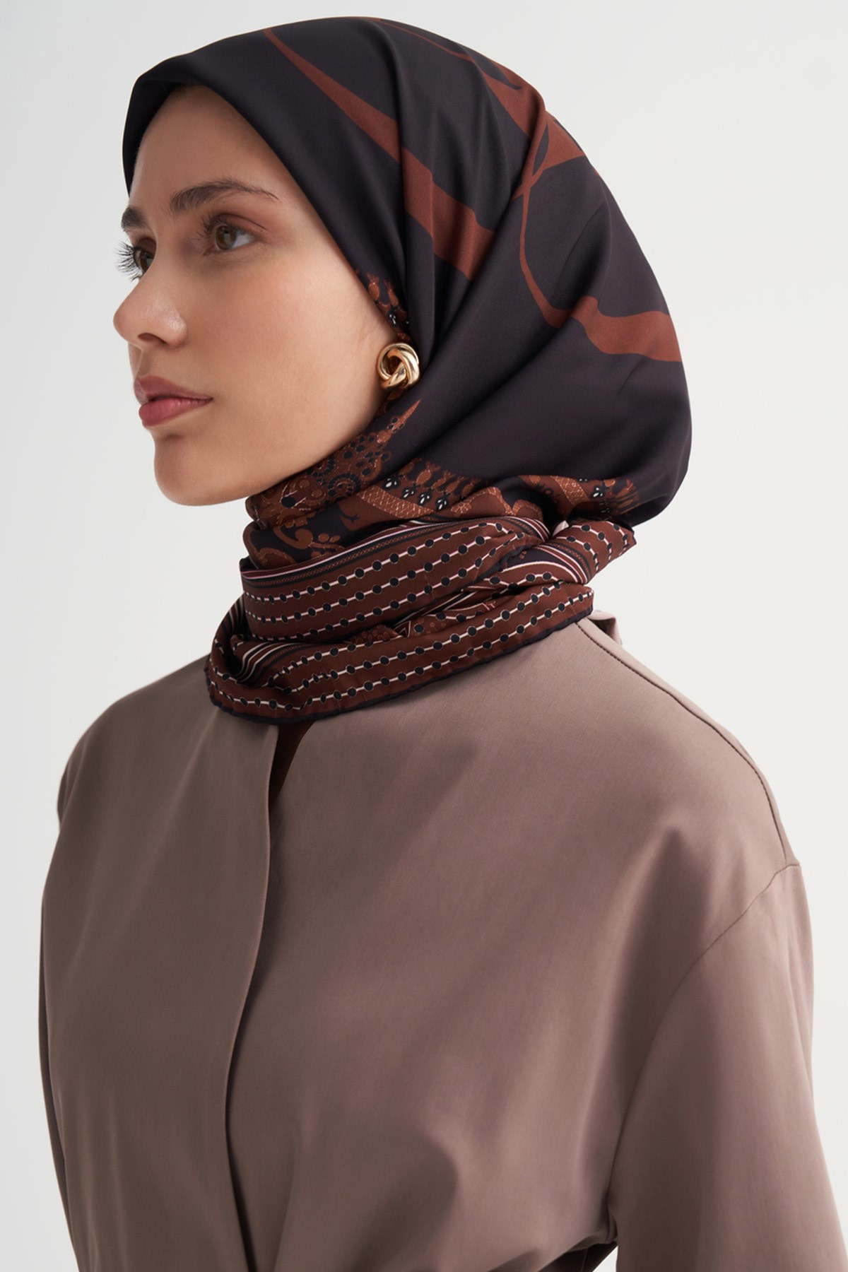 Legacy Kahverengi Twill Eşarp