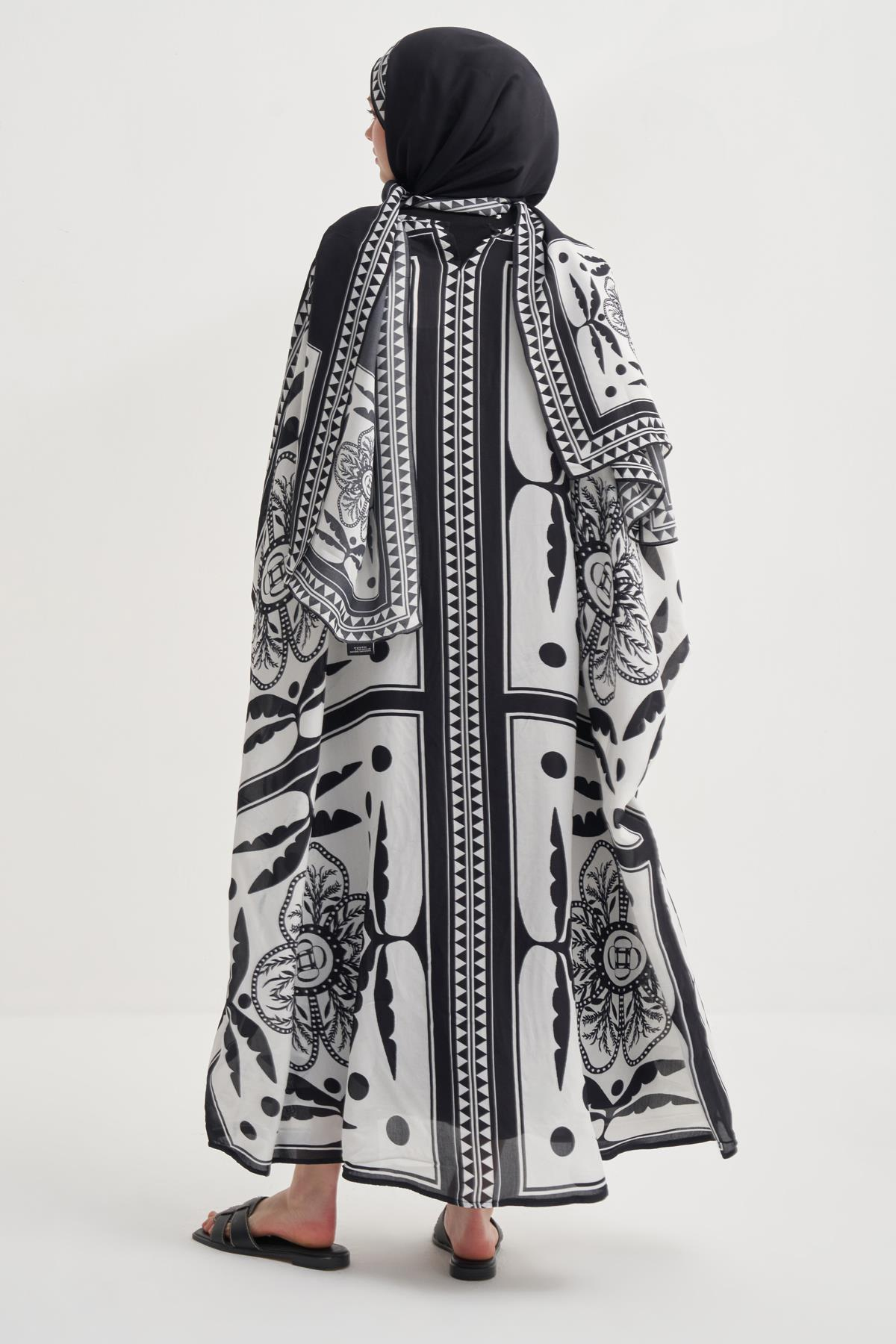 Atlas Siyah Floş Kaftan