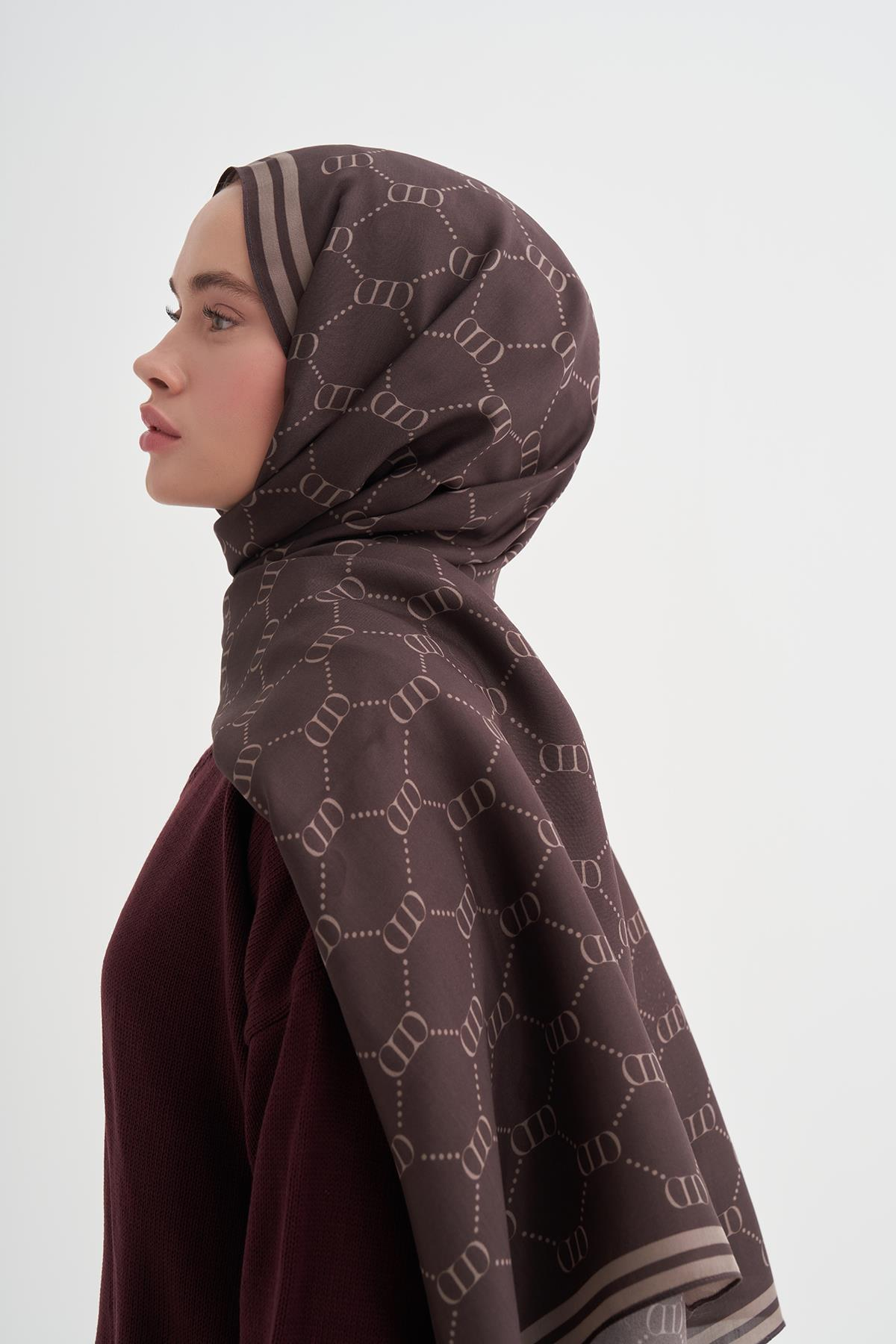 Grace Monogram Floş Şal Acı Kahve