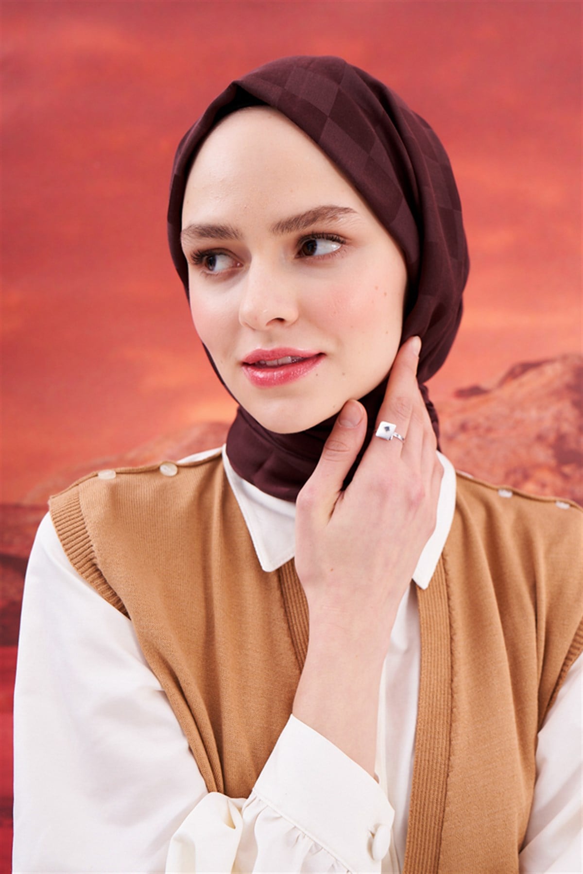 Dama Jakar İtalyan İpekli Şal Acı Kahve