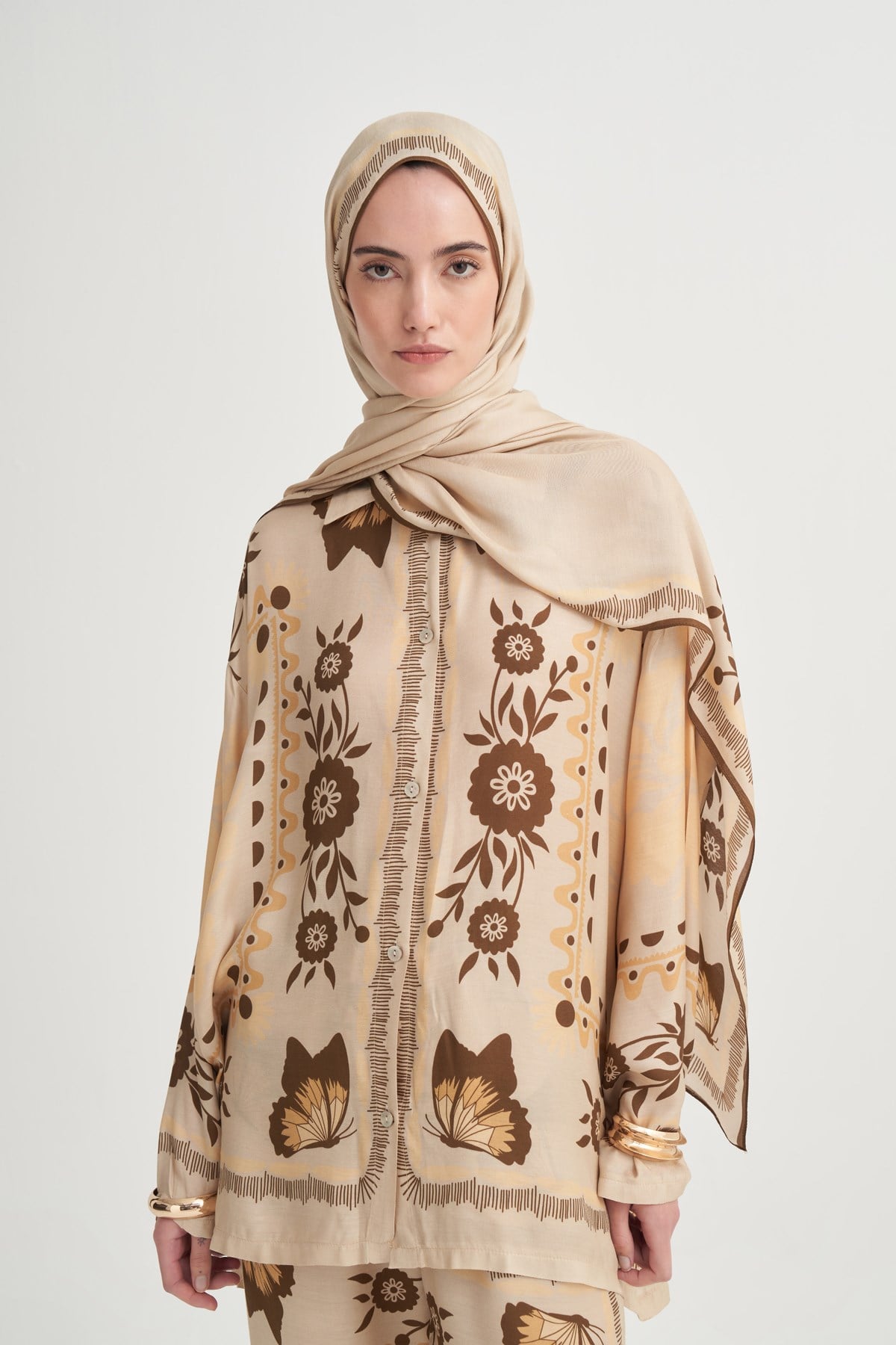 Velvet Pantolonlu Takım Sarı