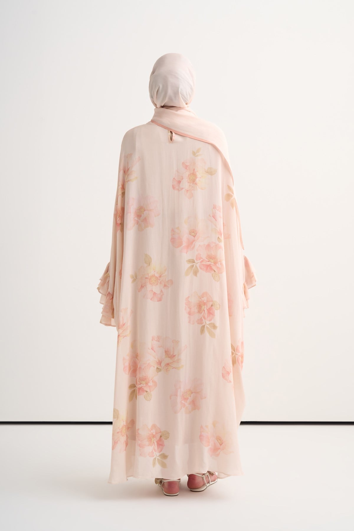 Fleur Floş Fırfır Detaylı Kaftan Pudra
