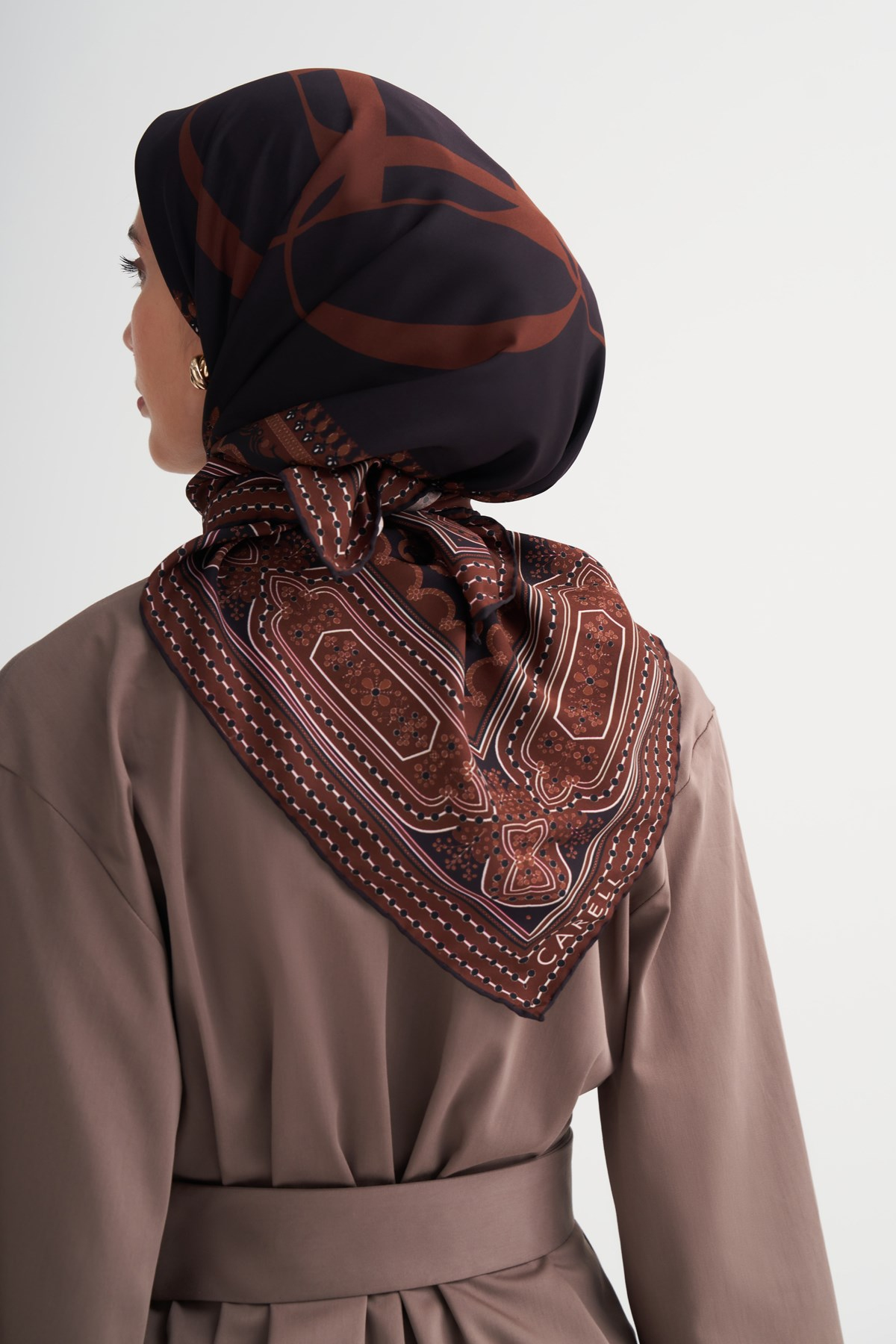 Legacy Kahverengi Twill Eşarp