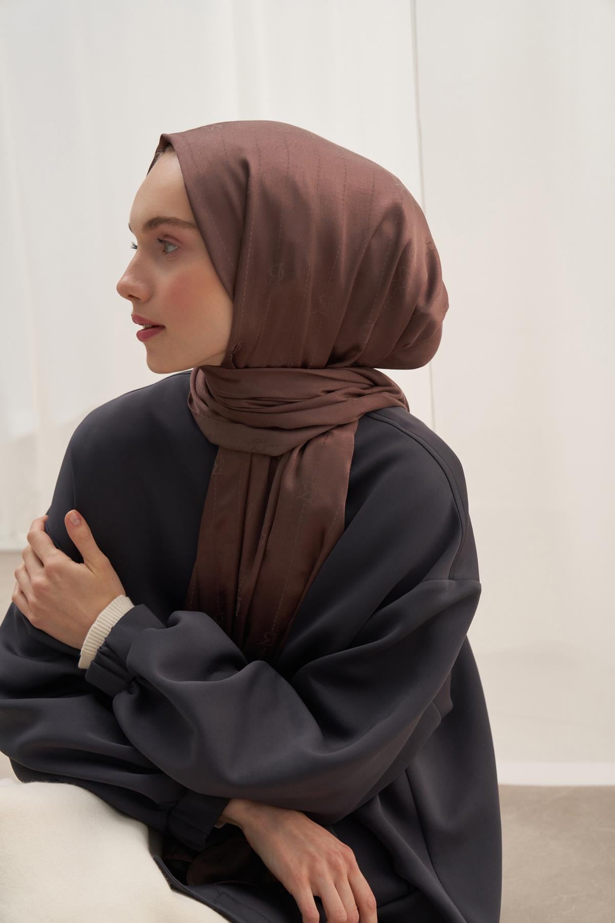Monogram Jakar İtalyan İpekli Şal Soft Kahve