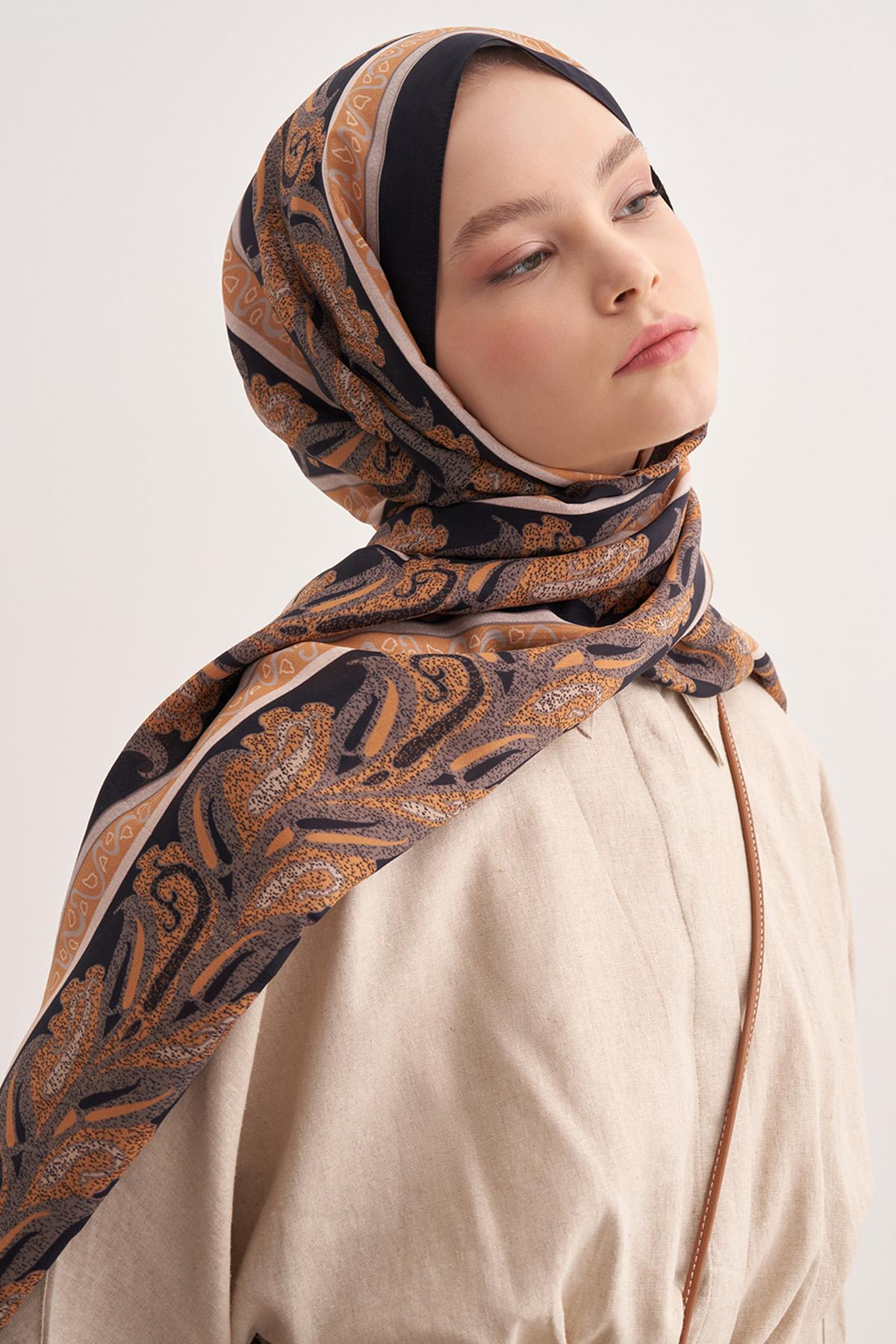 Glow Gold Vela Floş Şal