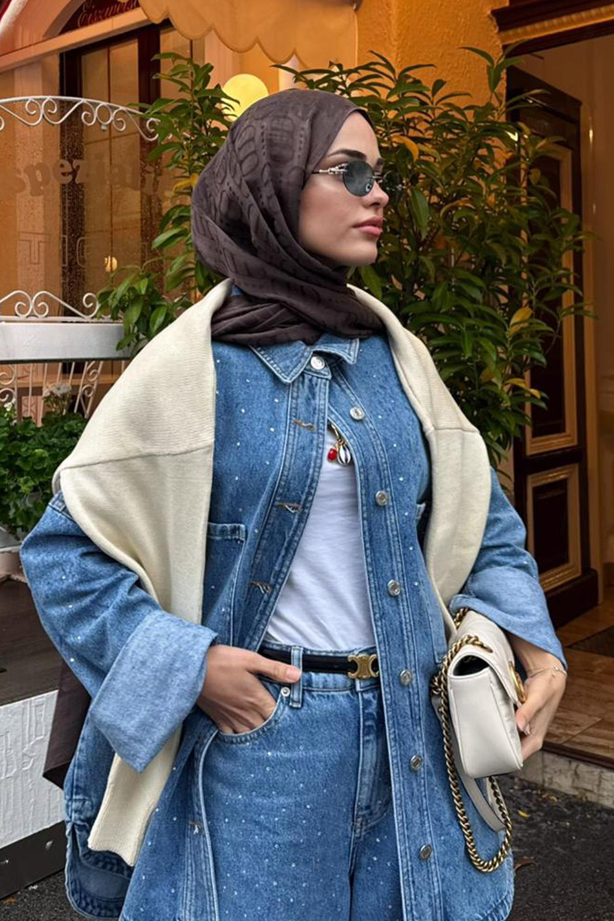 Kübra Koç'un Tercihi Luxe Desen Liora Pamuk Şal Sütlü Kahve