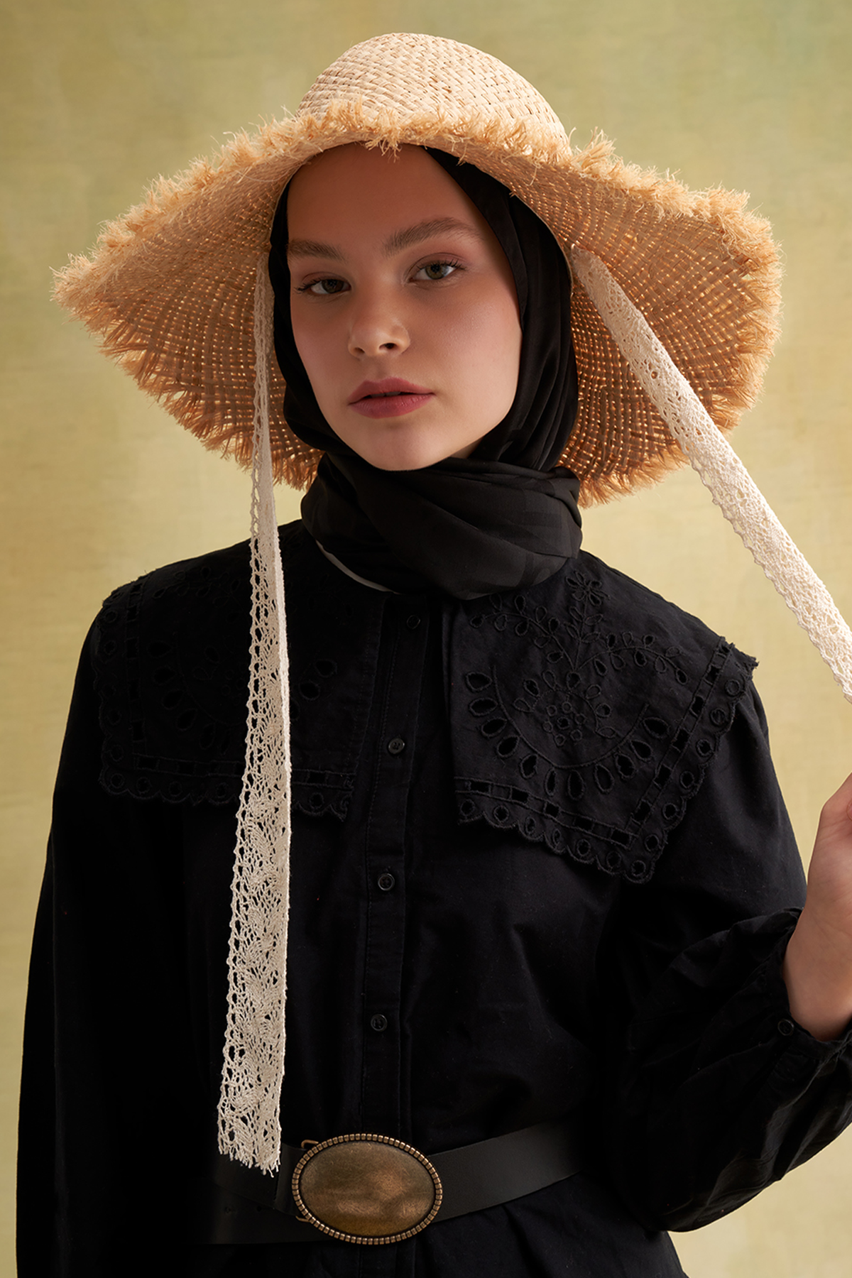 Etnik Bağlamalı Hasır Şapka