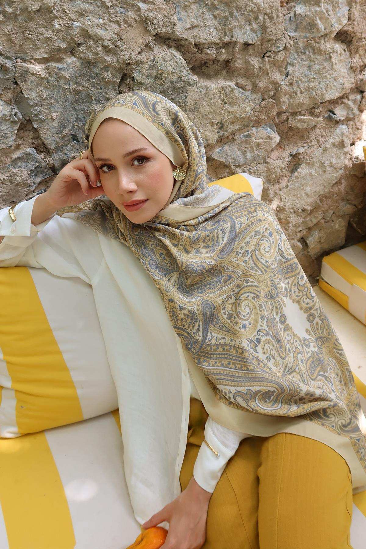 Feyza Hakyemez'in Tercihi Ravena Limon Nilla Pamuklu Şal