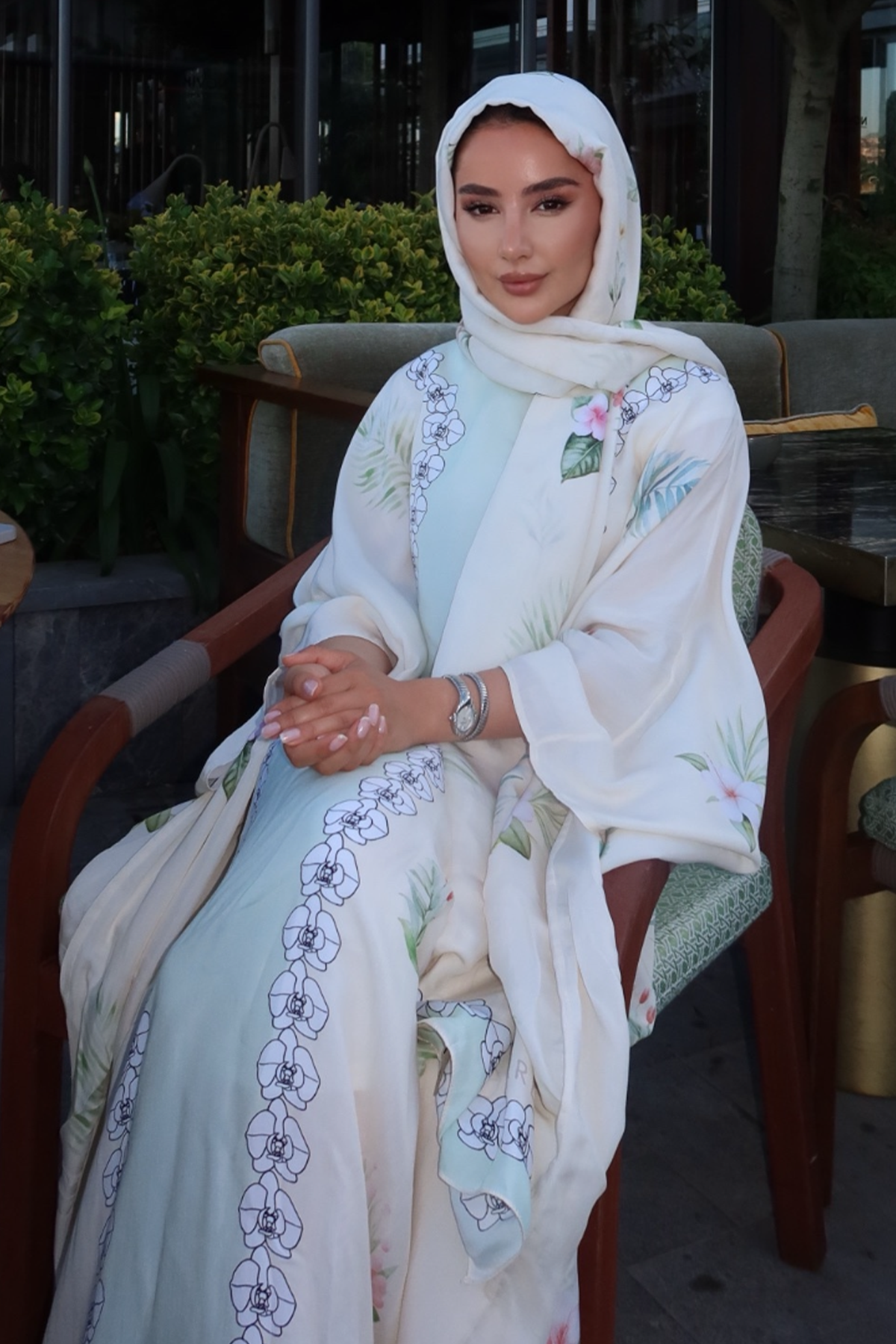 Banu'nun Tercihi Rosmina Krem Floş Kaftan