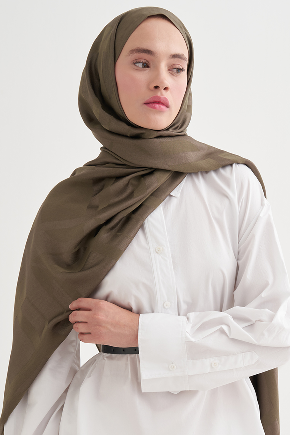 Geometrik Desen Liora Pamuk Şal Zeytin Yeşili