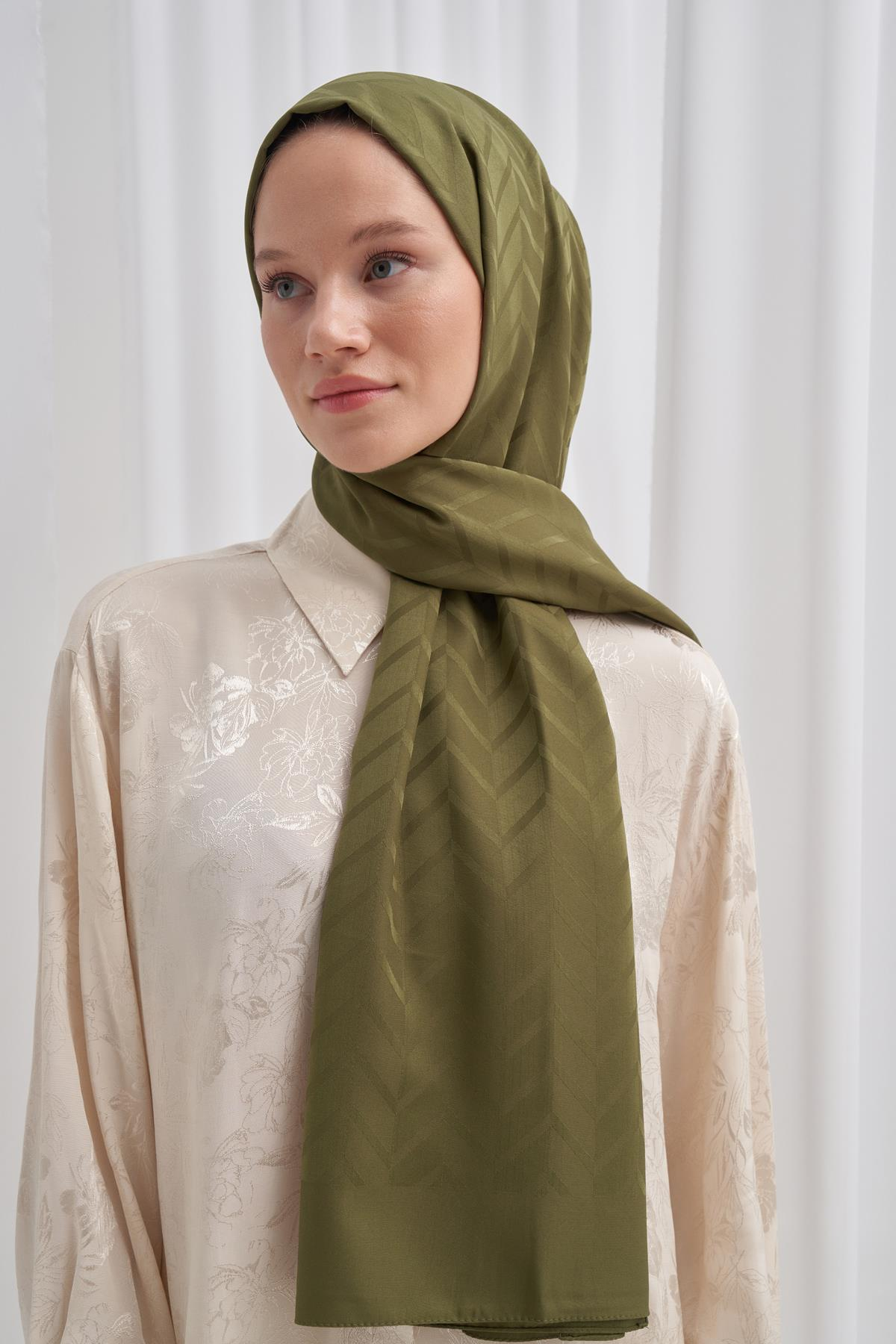 Baklava Desen Pamuk İpek Şal Zeytin Yeşili