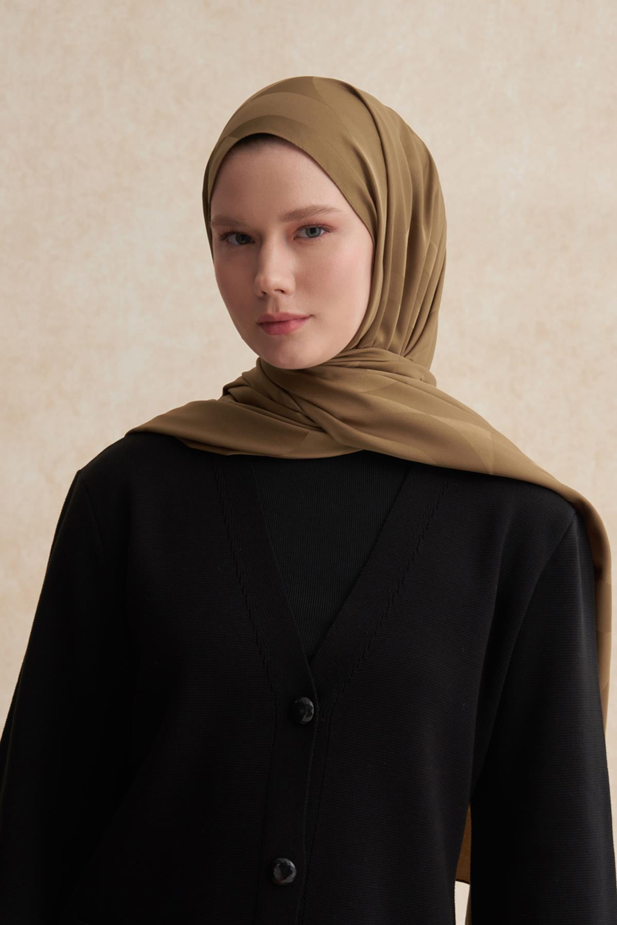 C Desen Monogram Pamuk İpek Şal Ceviz