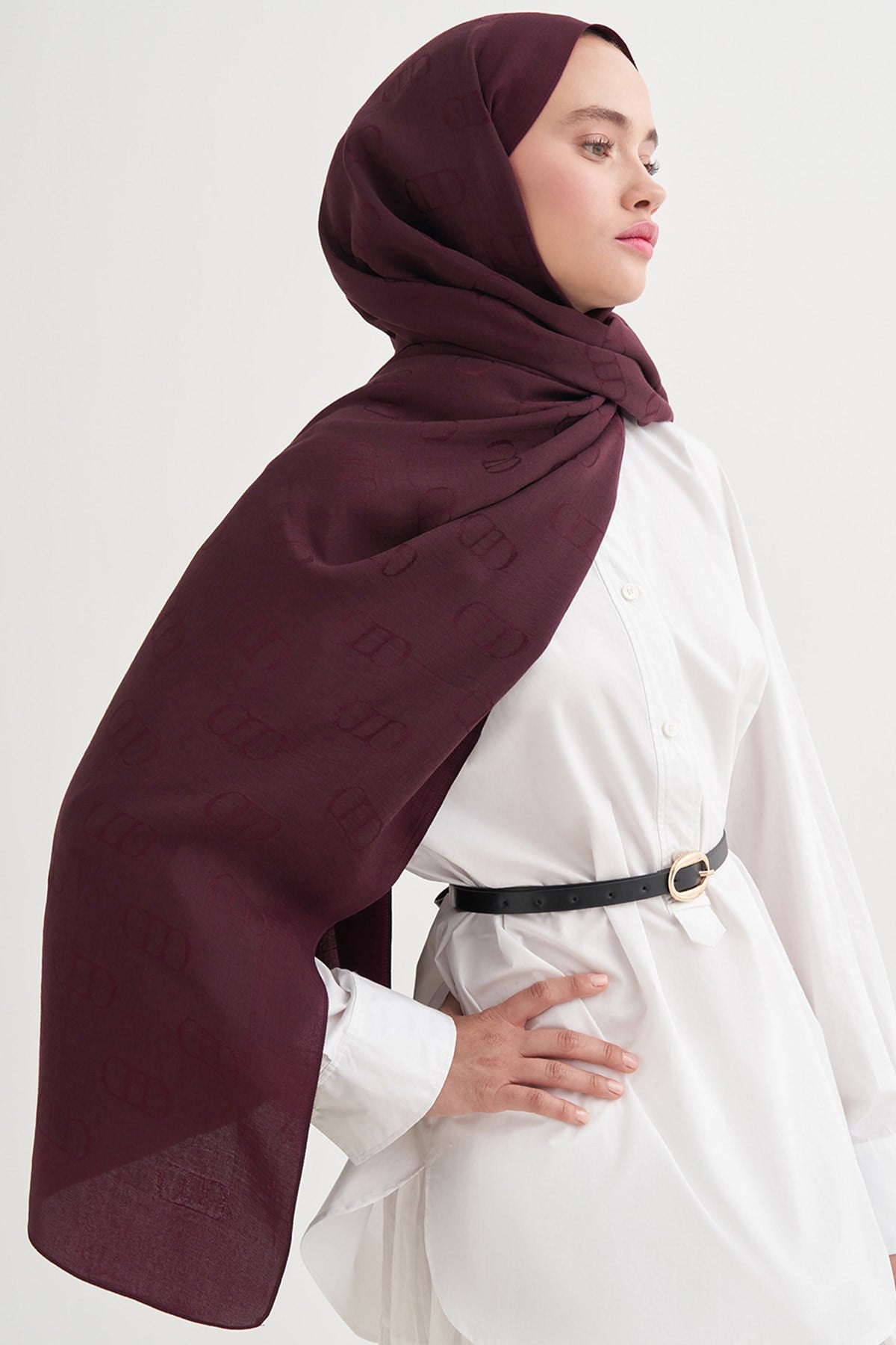 Monogram Desen Liora Pamuk Şal Cherry Bordosu
