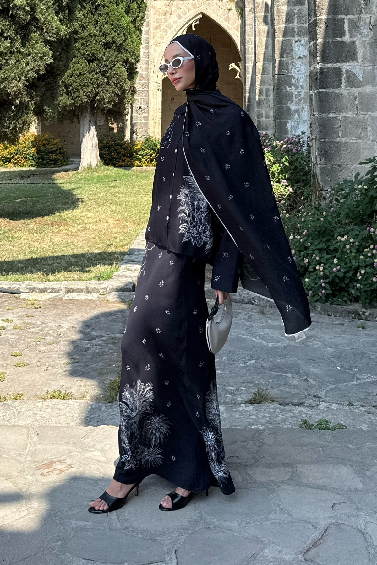 Mely Floş Etekli Takım Siyah