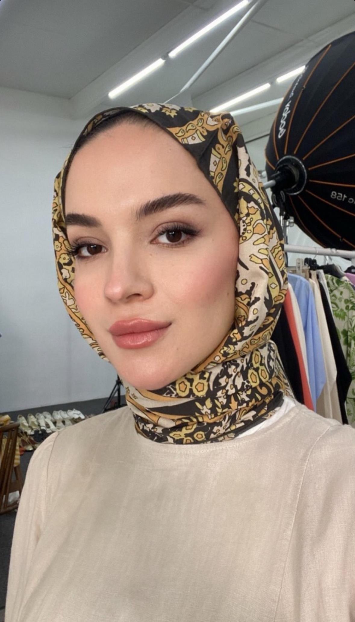 Dilek Kara'nın Tercihi Desert Kahve Comfy İpek Şal