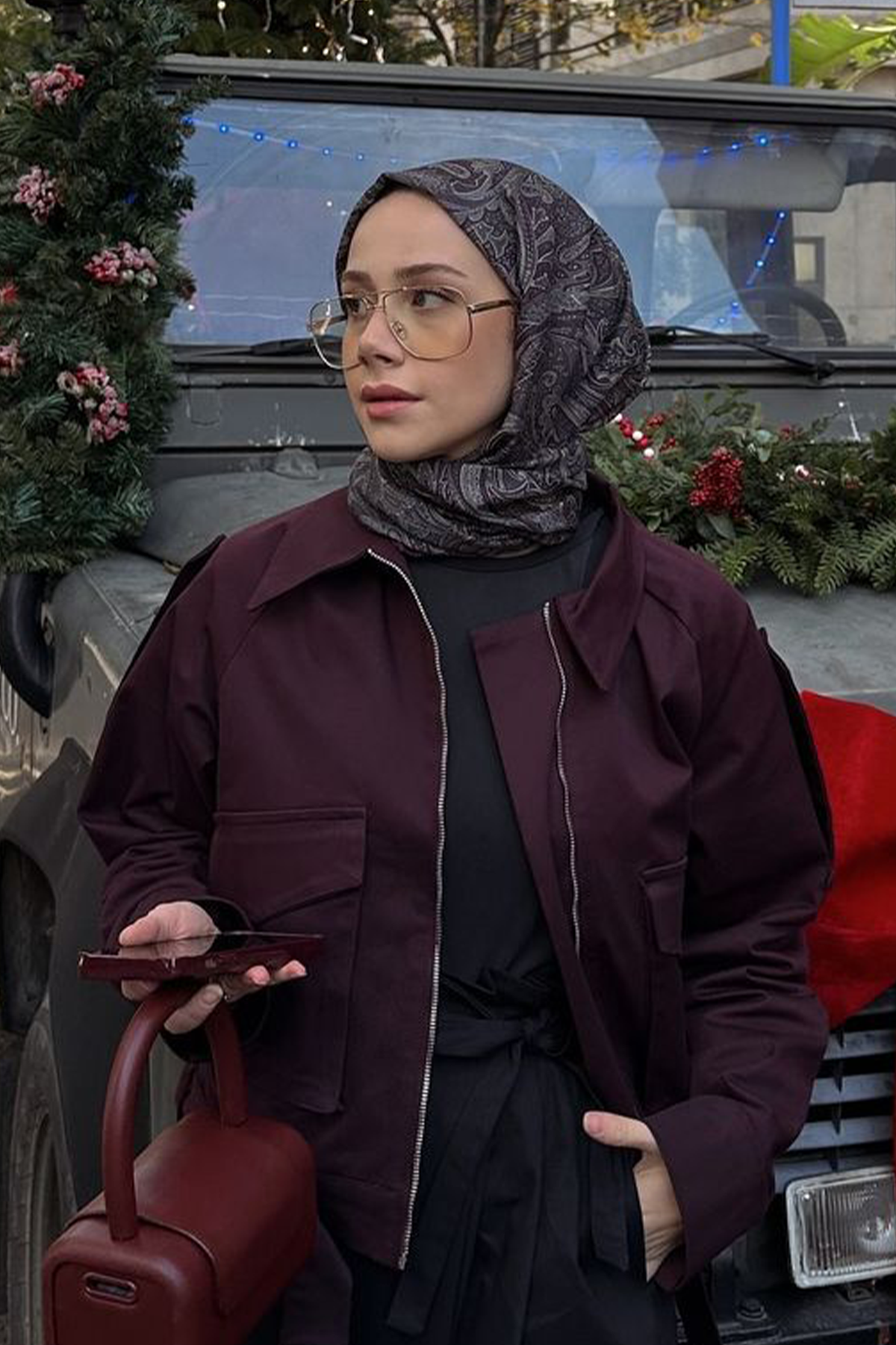 Feyza Hakyemez'in Tercihi Nilla Pamuklu Şal Shades Kızıl