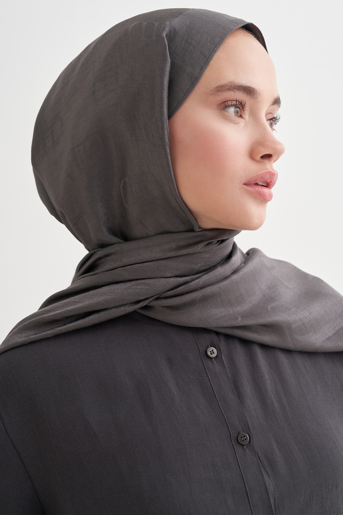 Monogram Desen Liora Pamuk Şal Antrasit