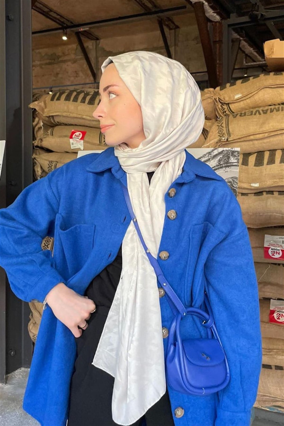 Kazayağı Jakar İtalyan İpekli Şal Gümüş