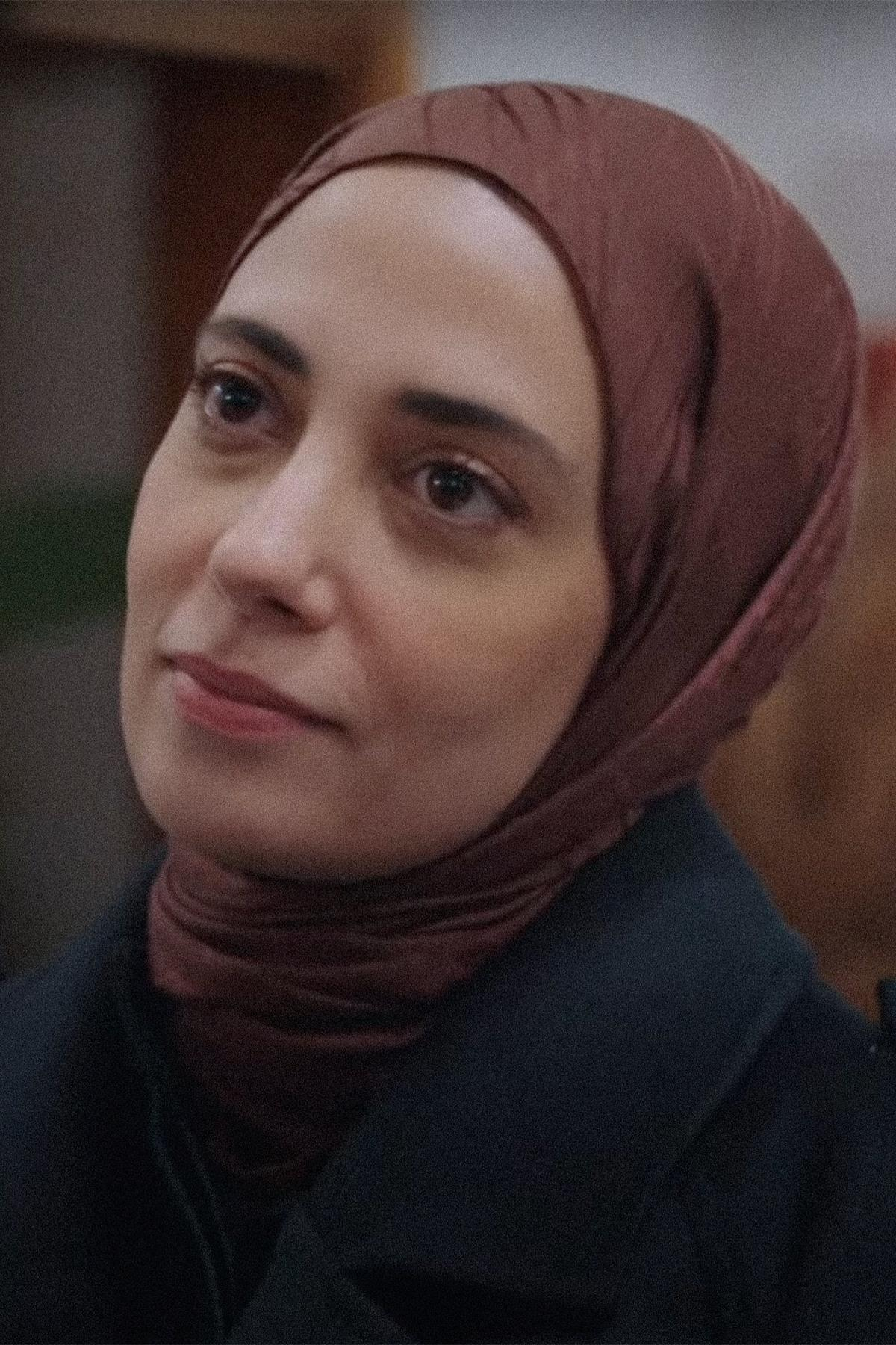 Kızılcık Şerbeti Nursema'nın Tercihi Simetrik Jakar İtalyan İpekli Şal Kızıl Kahve