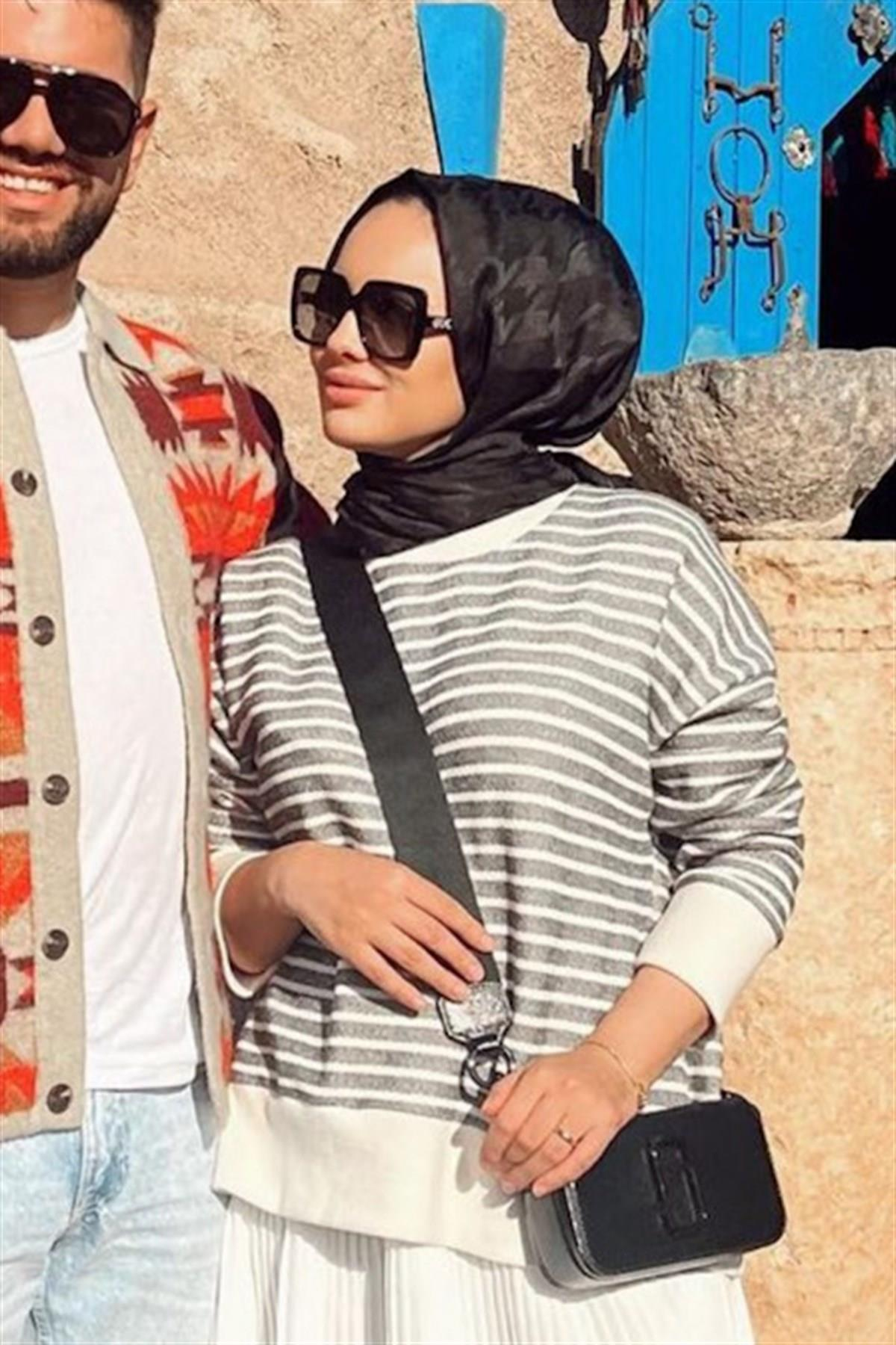 Merve'nin Tercihi Kazayağı İtalyan Jakar İpekli Şal Siyah