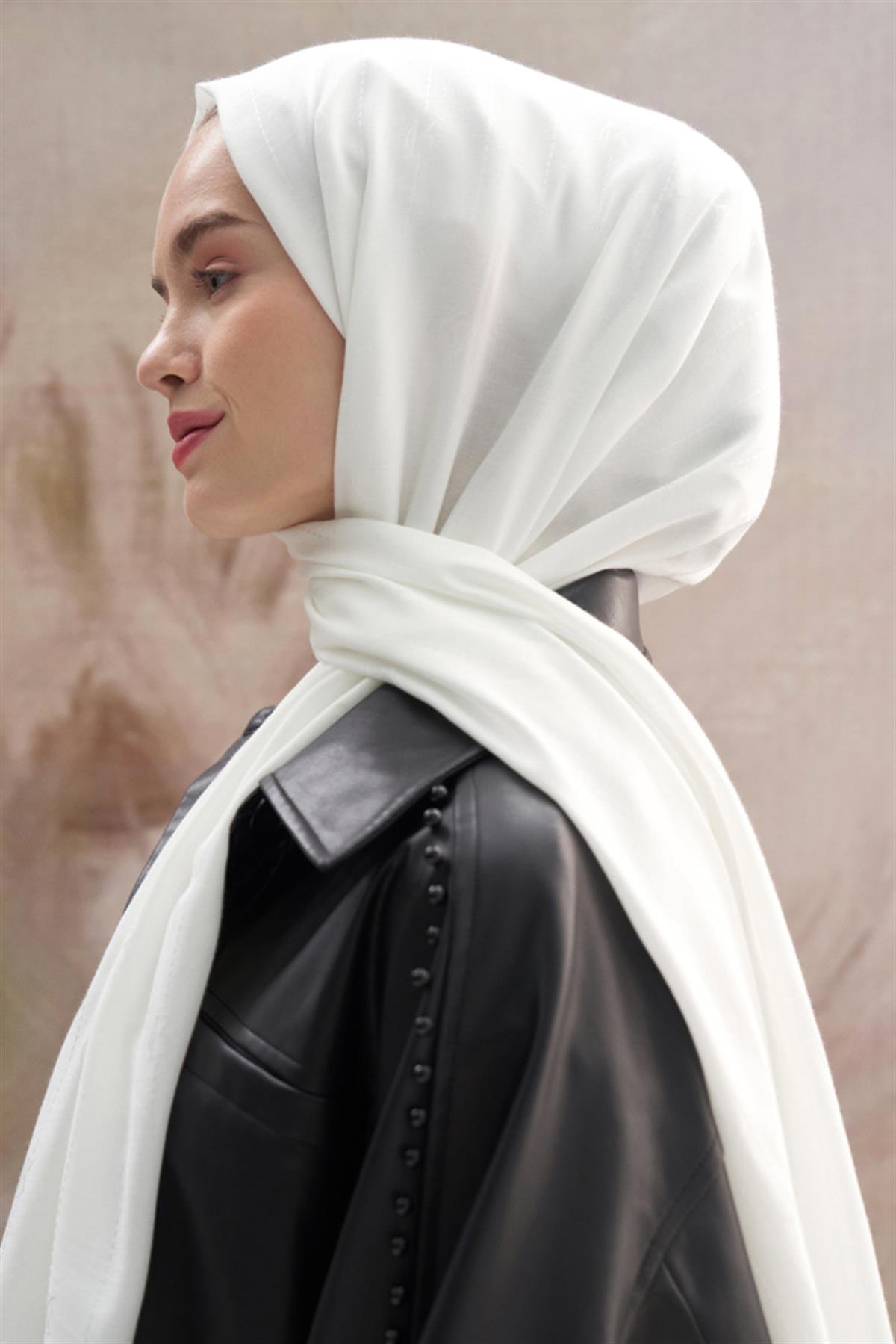 Monogram Jakar İtalyan İpekli Şal Ekru